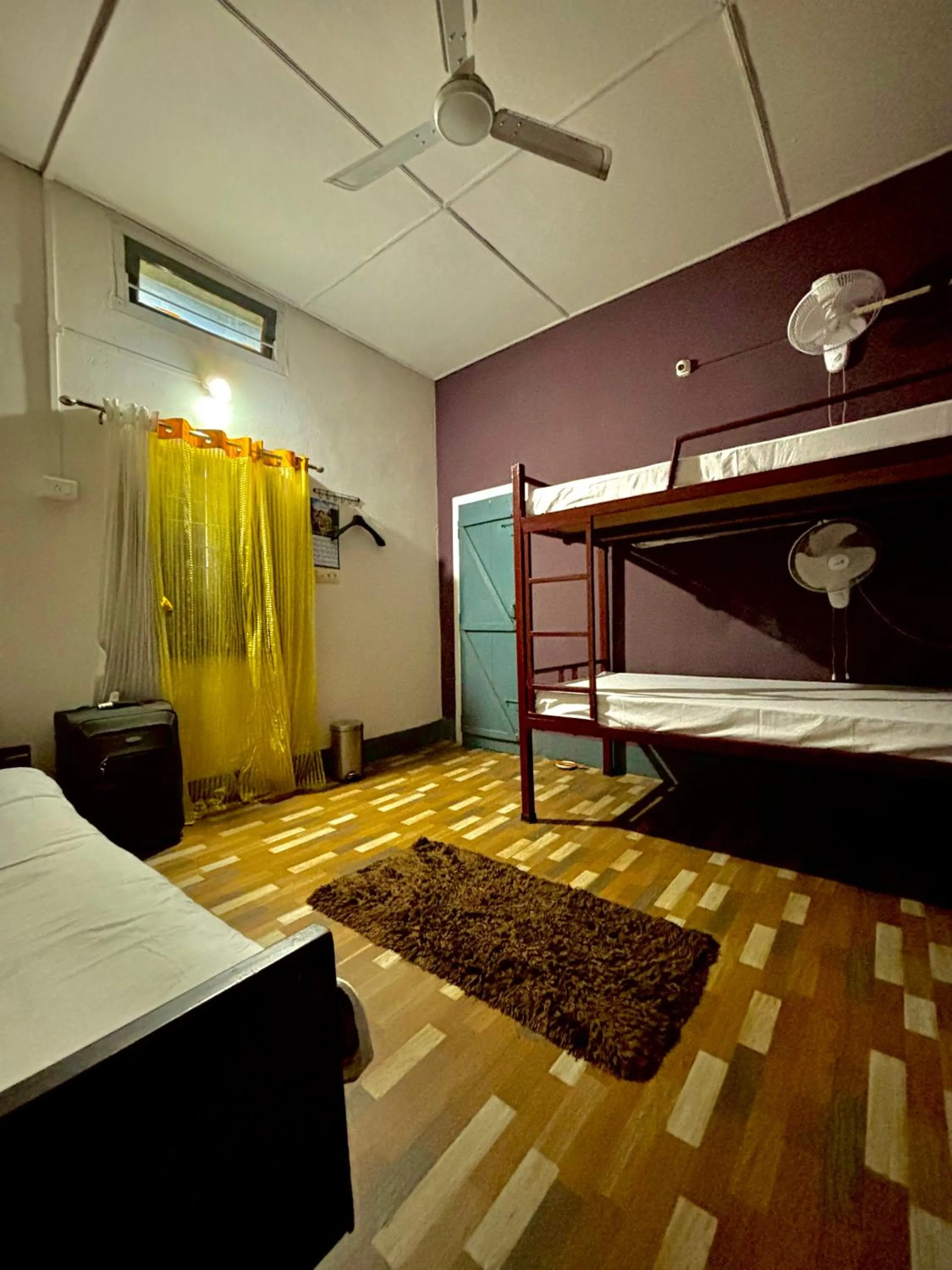 air conditioner, Bed in Stargaze Backpackers Hostel