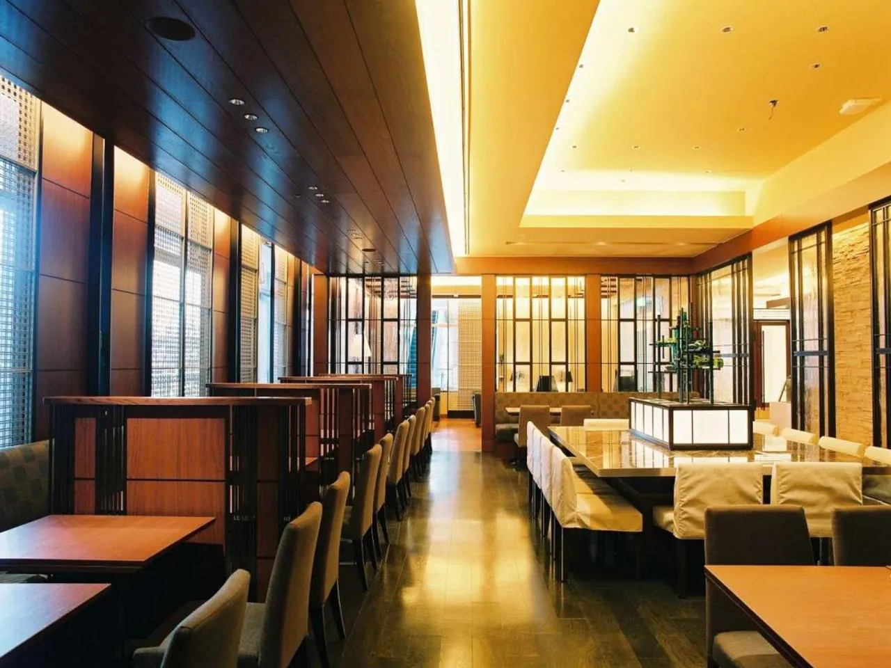 Restaurant/places to eat in Takaoka Manten Hotel Ekimae