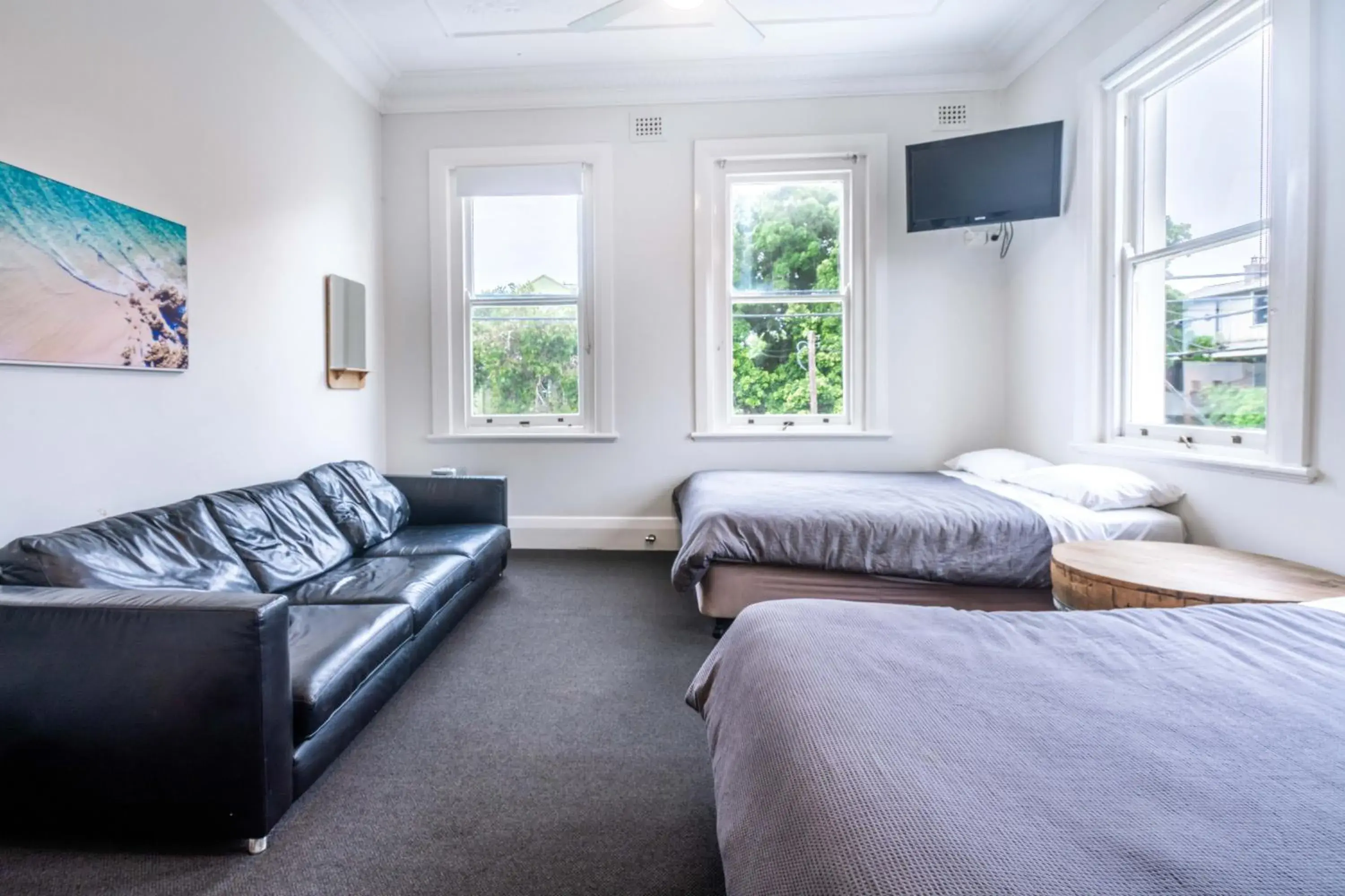 Family Room with Shared Bathroom in The Oriental Hotel Family Room with Shared Bathroom in The Oriental Hotel