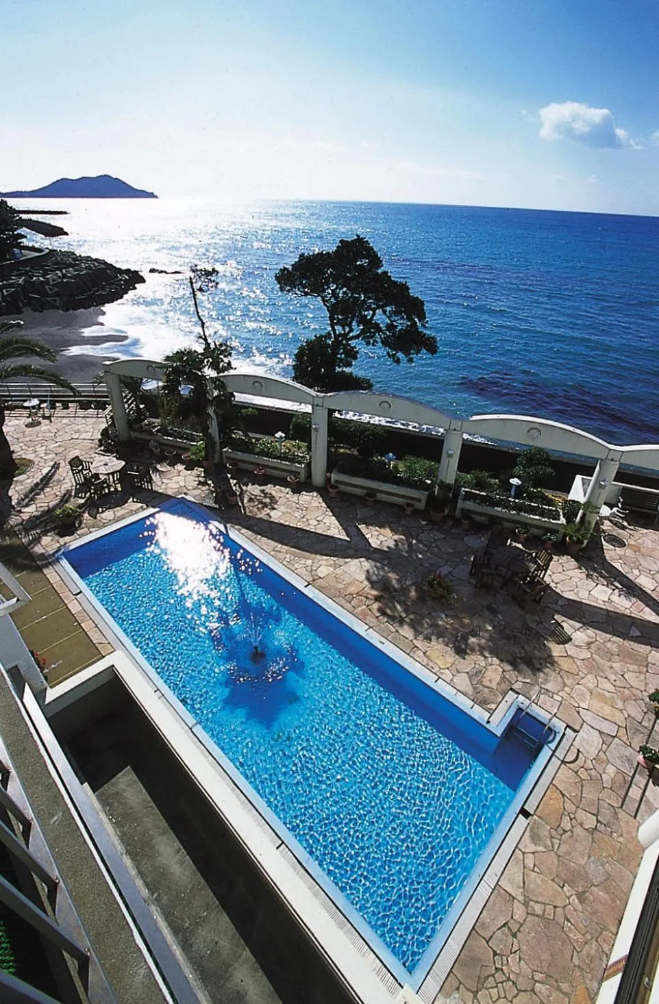 Tabinoyado Ushionoakari Geiboso