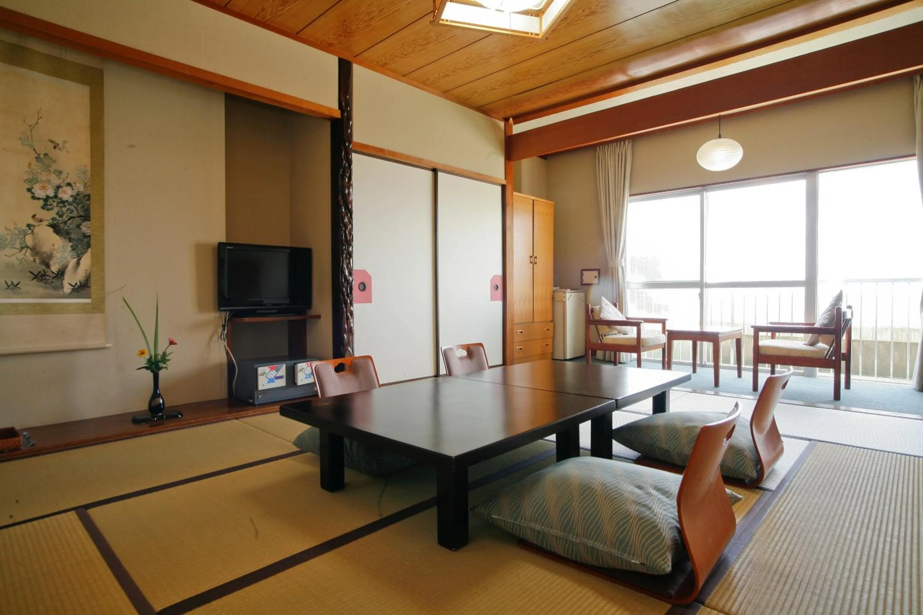 Day in Tabinoyado Ushionoakari Geiboso