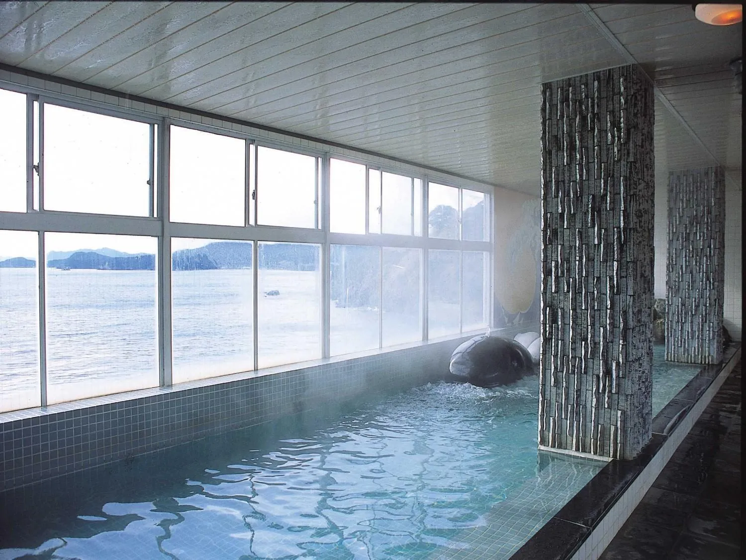 Tabinoyado Ushionoakari Geiboso