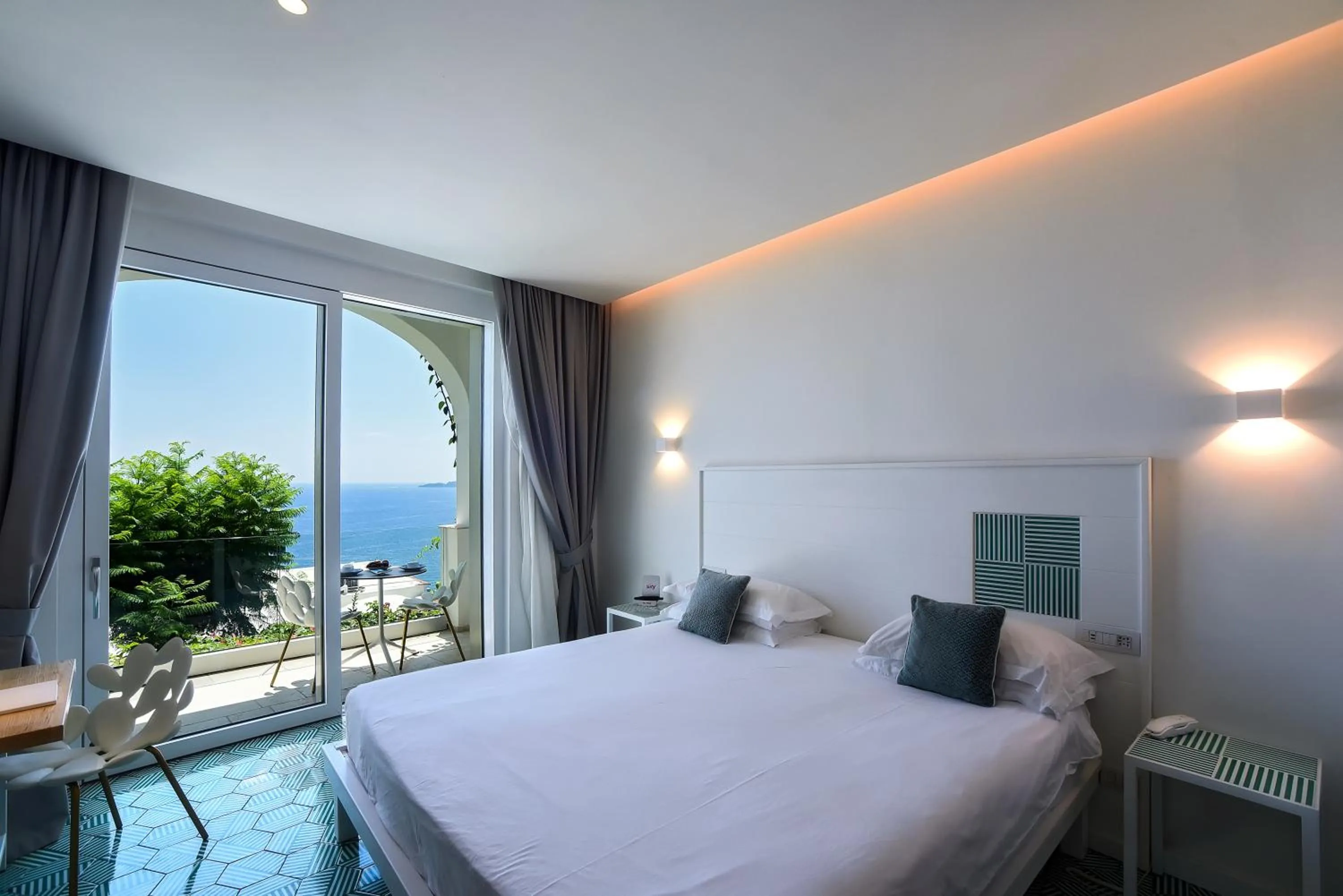 Bed in Hotel Montemare