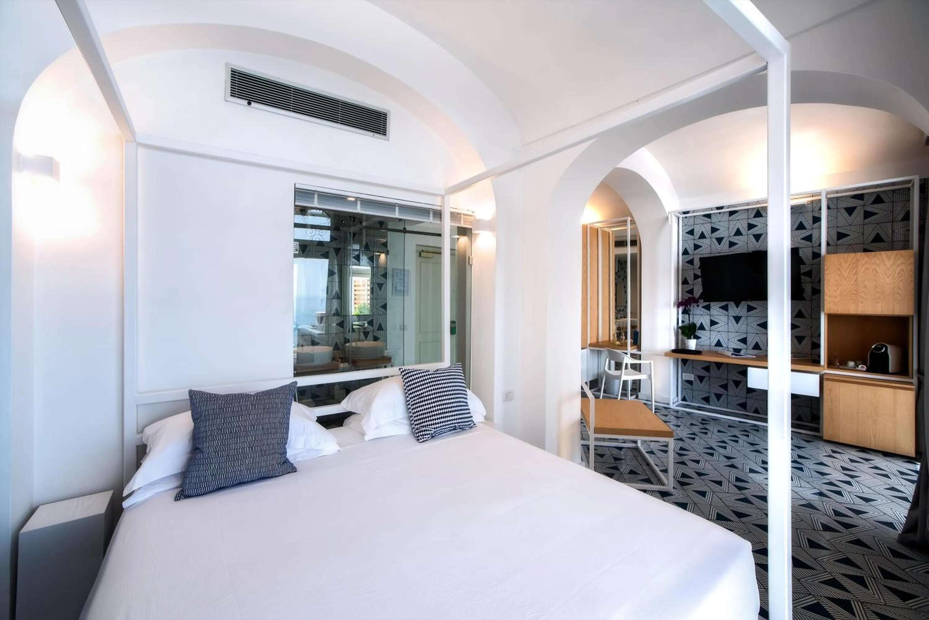 Bed in Hotel Montemare