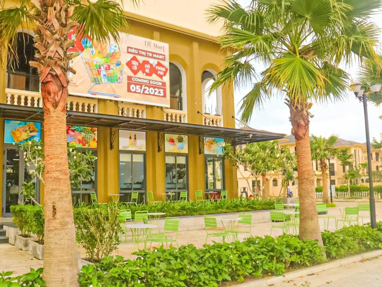 Supermarket/grocery shop in Bliss Hotel Phu Quoc