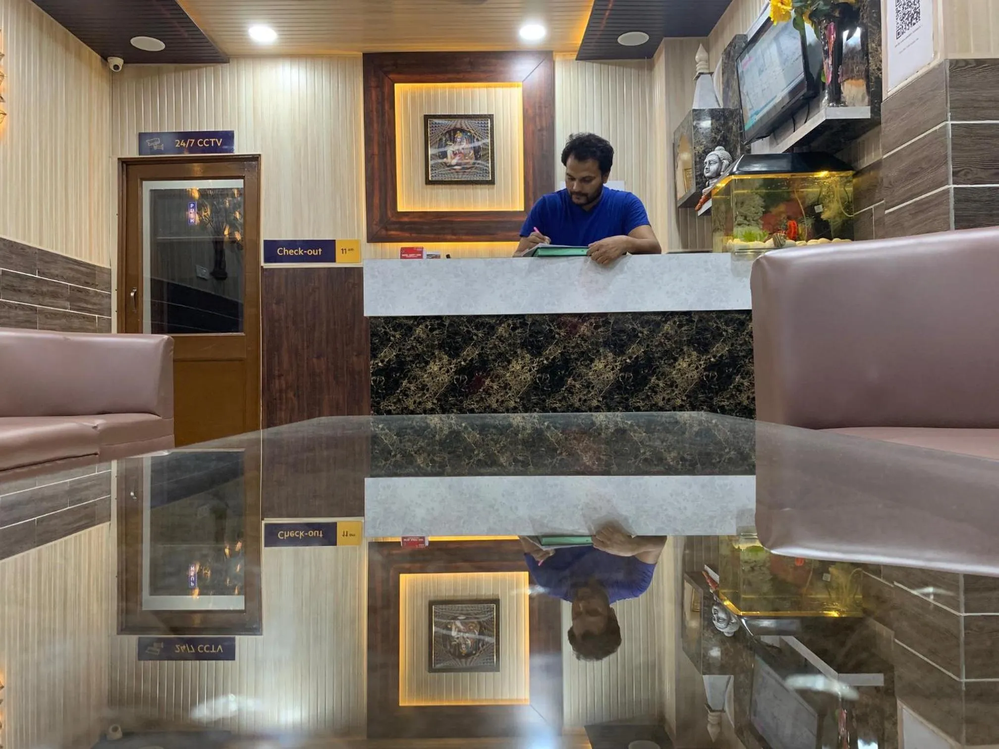 Lobby or reception in Hotel Happy Stay