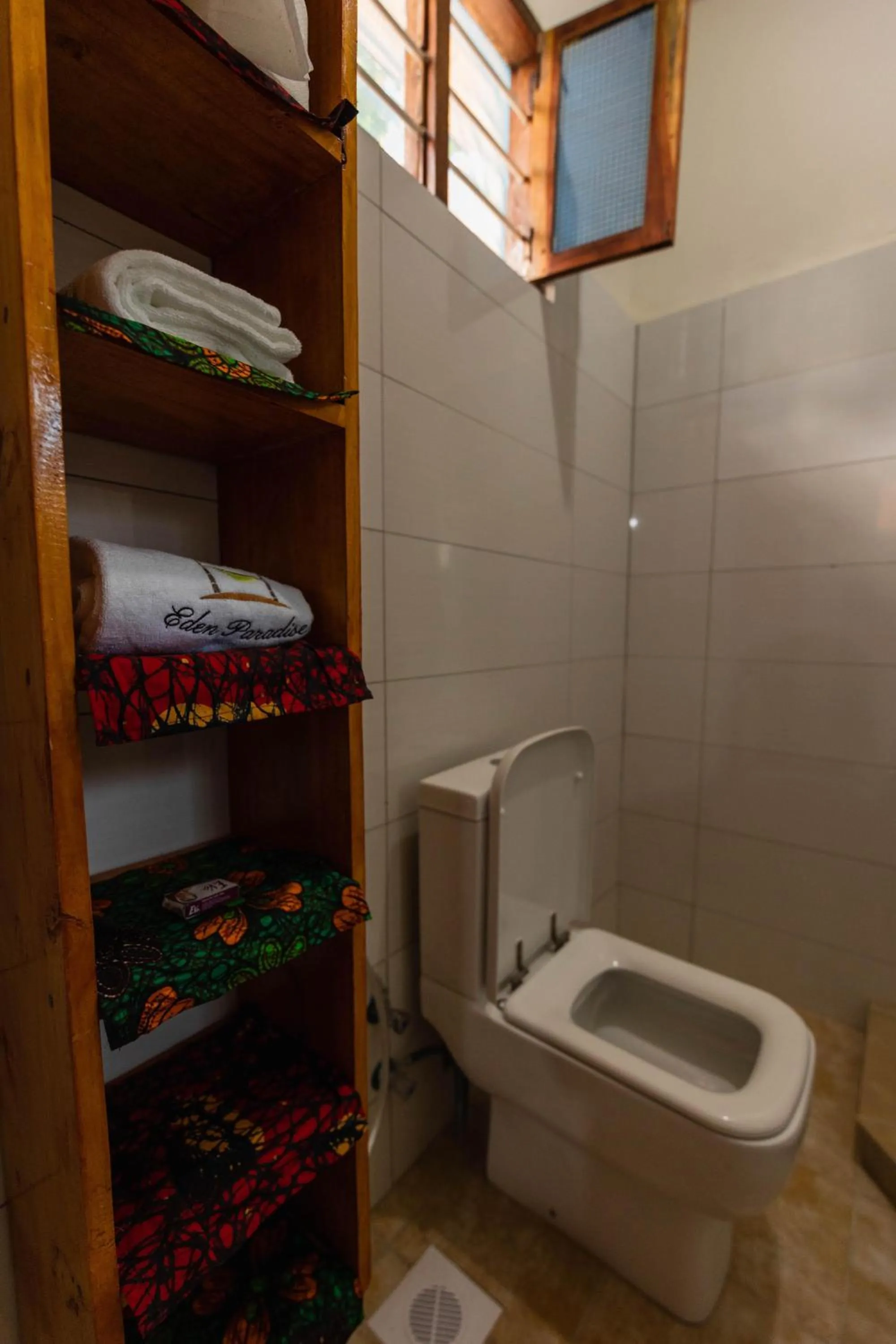 Shower in Eden Paradise