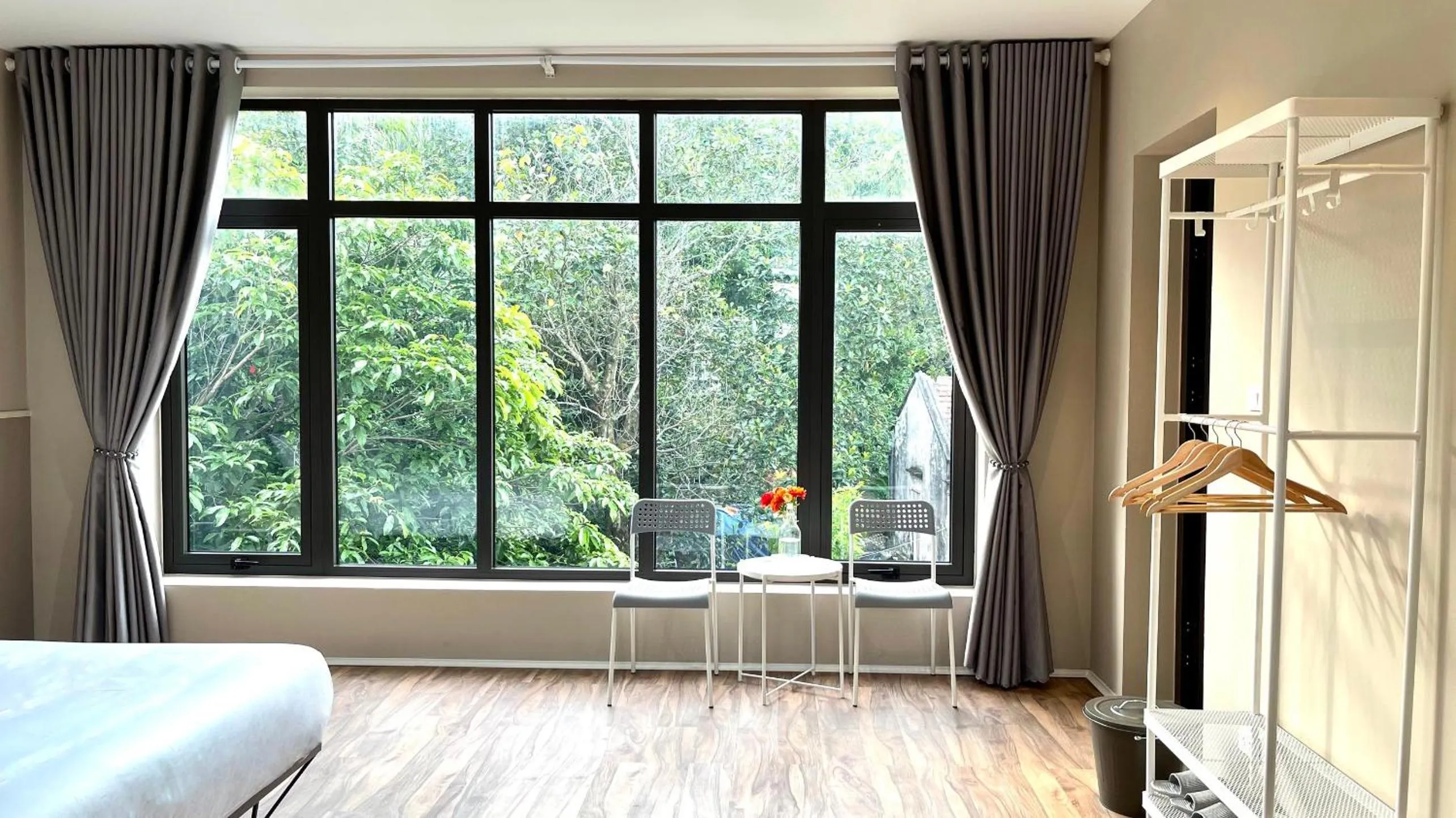 Garden view in PHOENIX MINH CHÂU HOTEL