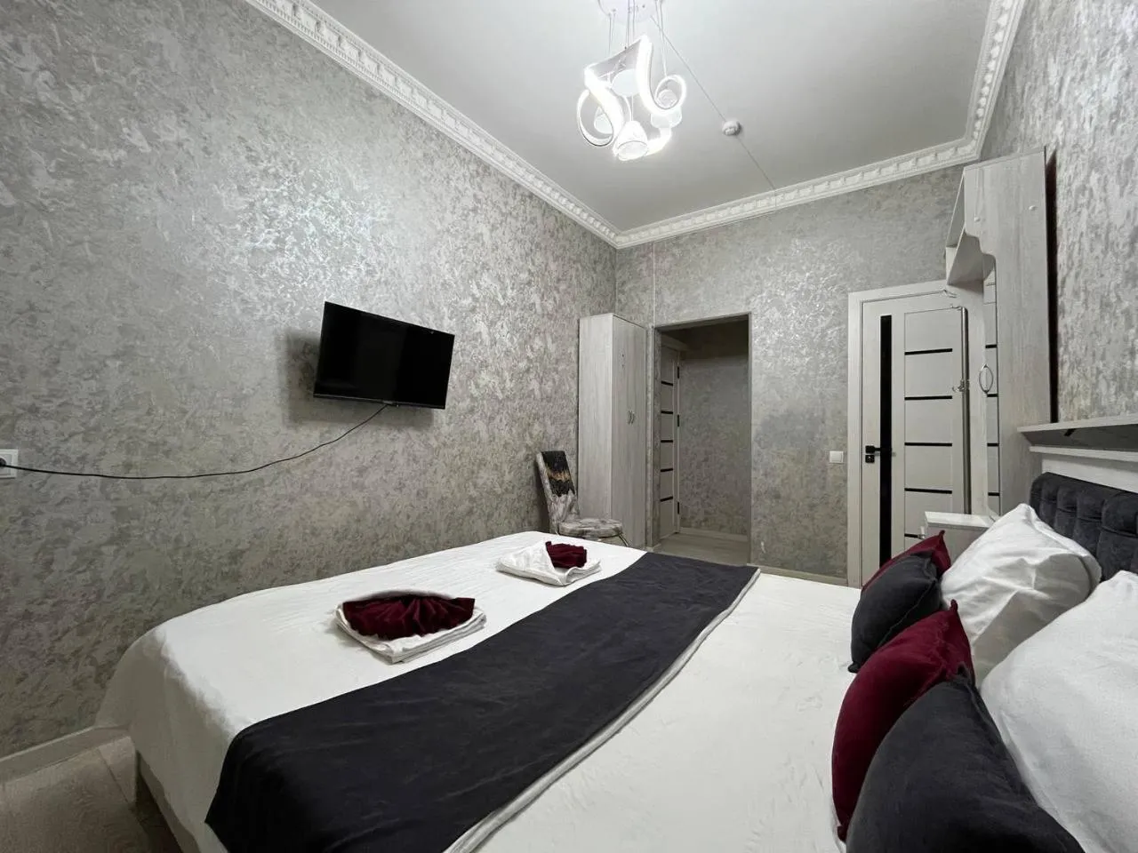 Photo of the whole room in FENIX HOTEL