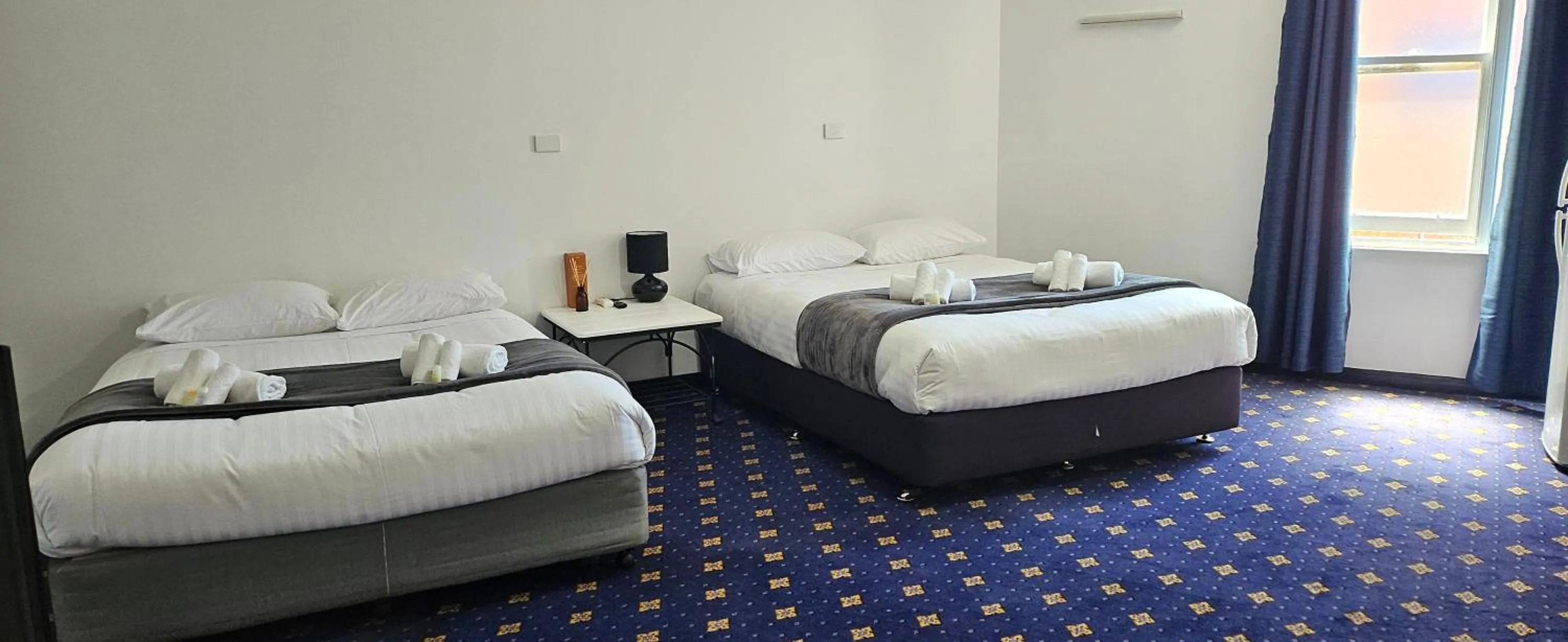 Bed in The Wharf Hotel