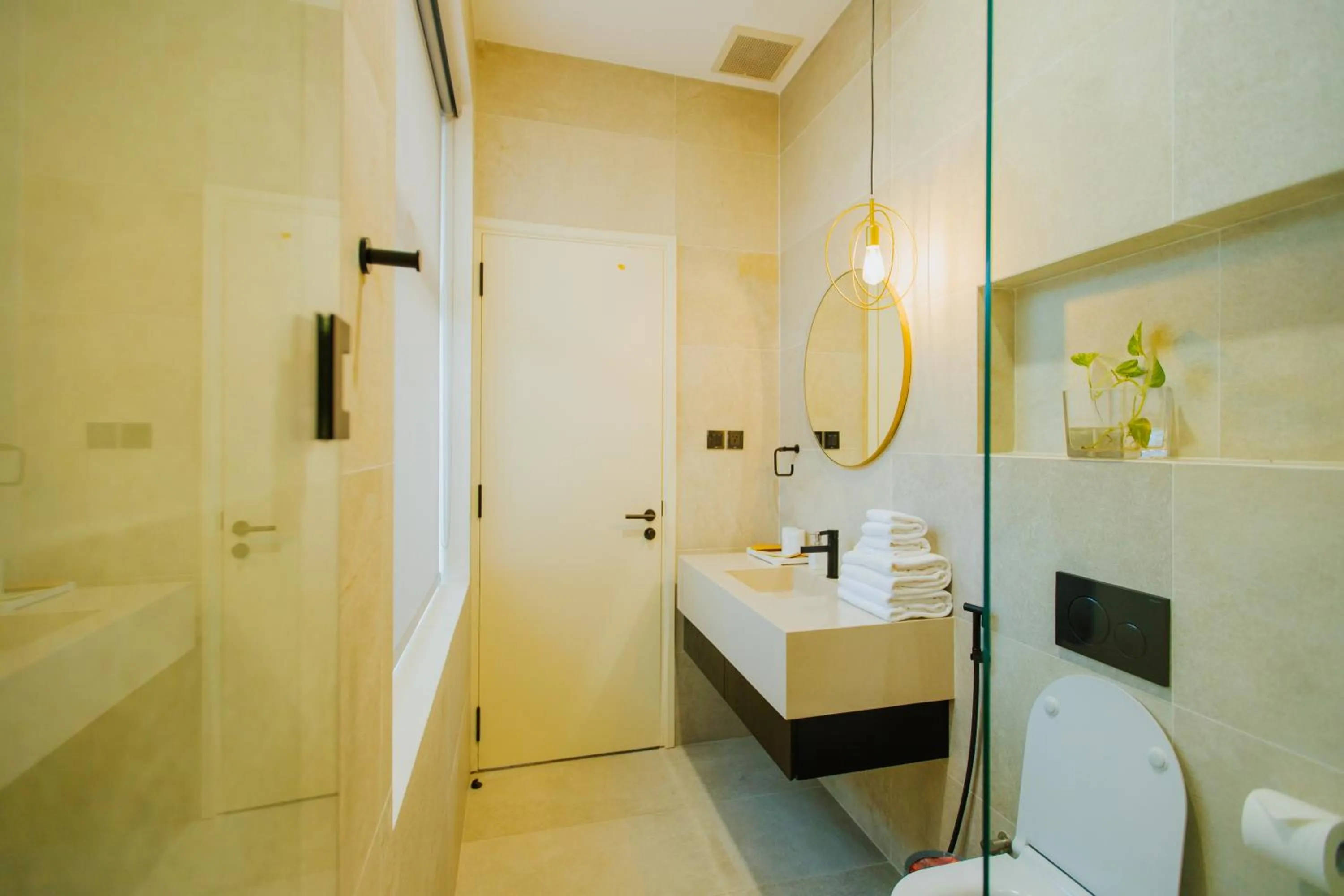 Shower in Perolas Villas Resort - Ke Ga Bay