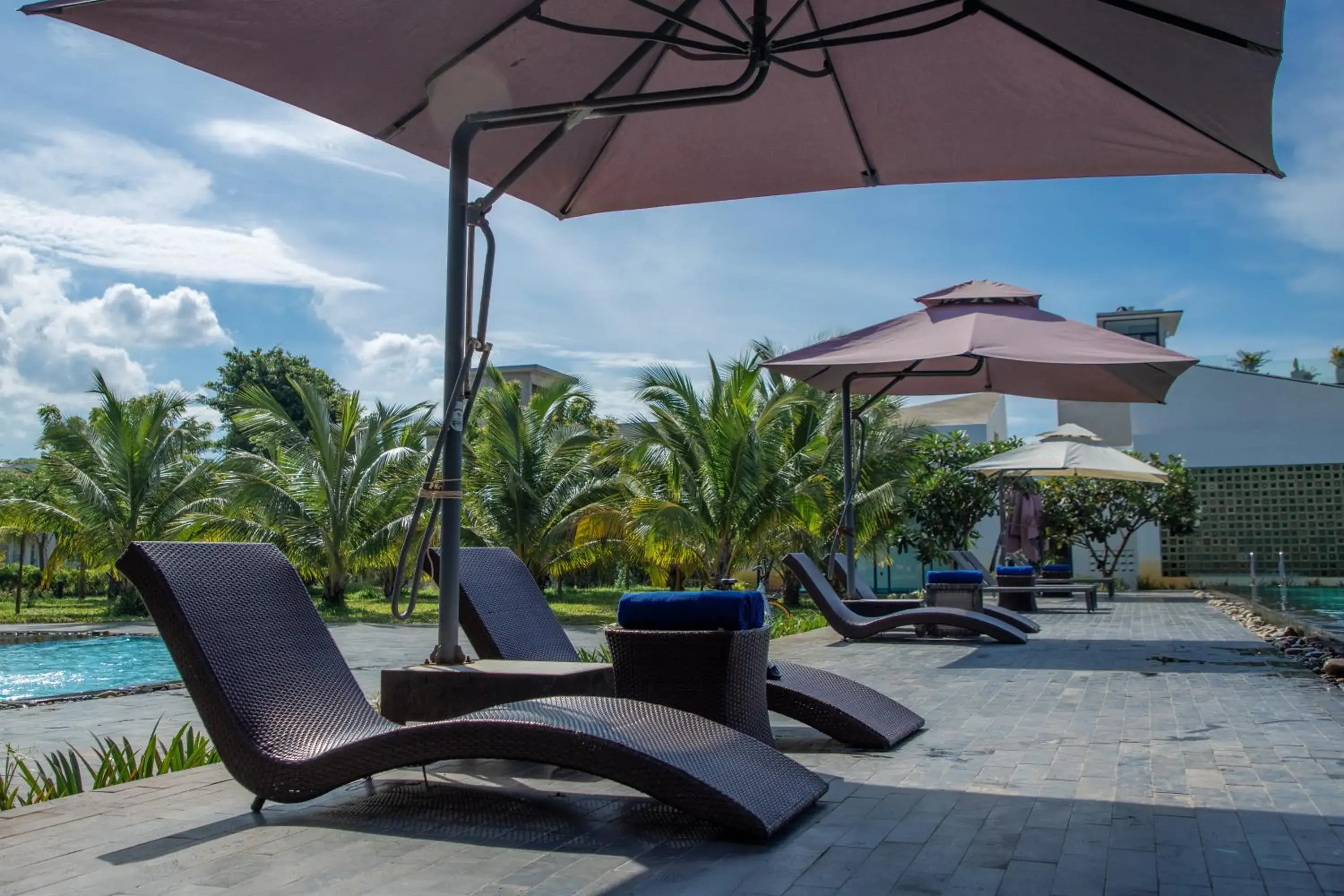 Swimming pool in Perolas Villas Resort - Ke Ga Bay Swimming pool in Perolas Villas Resort - Ke Ga Bay