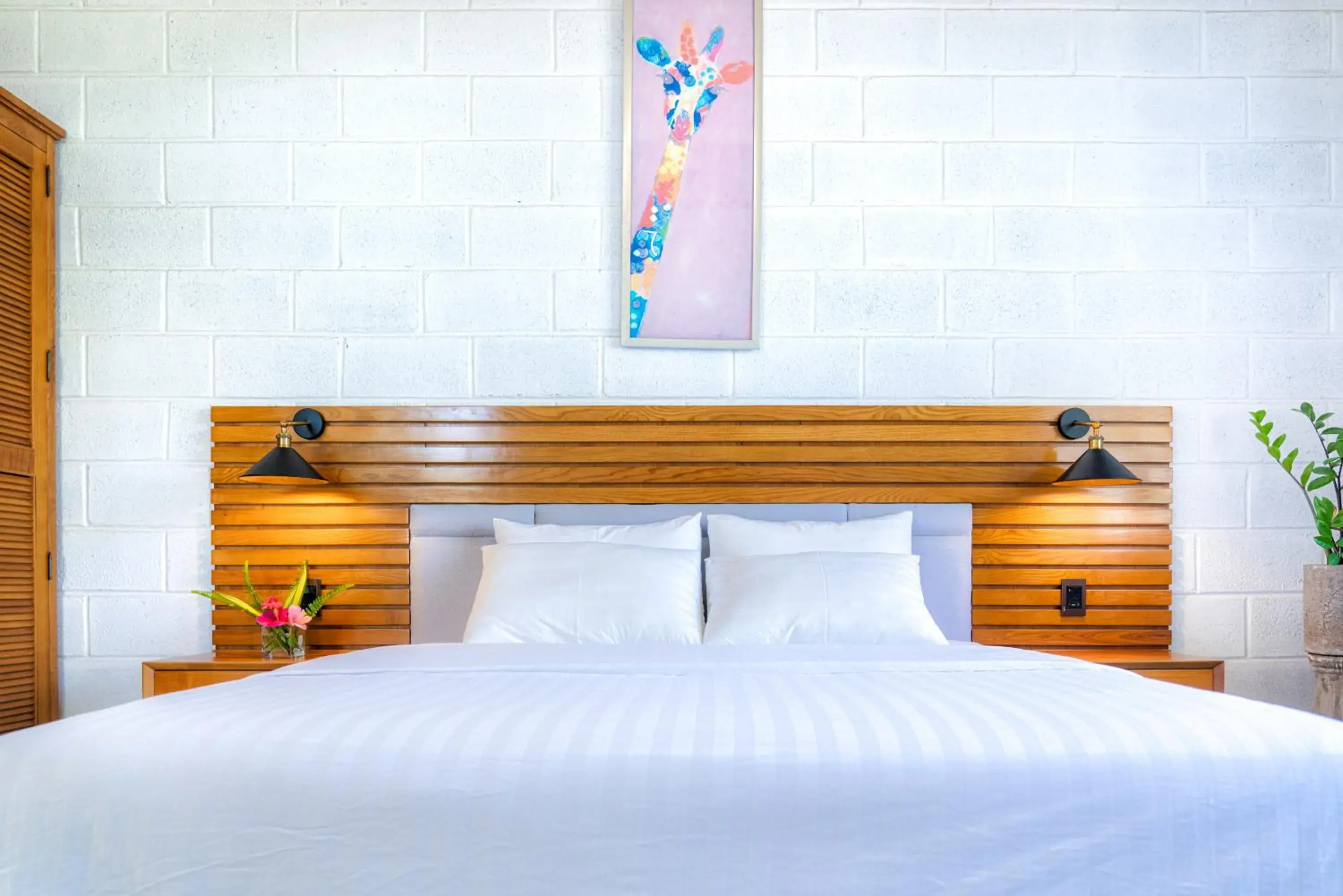 Bed in Perolas Villas Resort - Ke Ga Bay Bed in Perolas Villas Resort - Ke Ga Bay