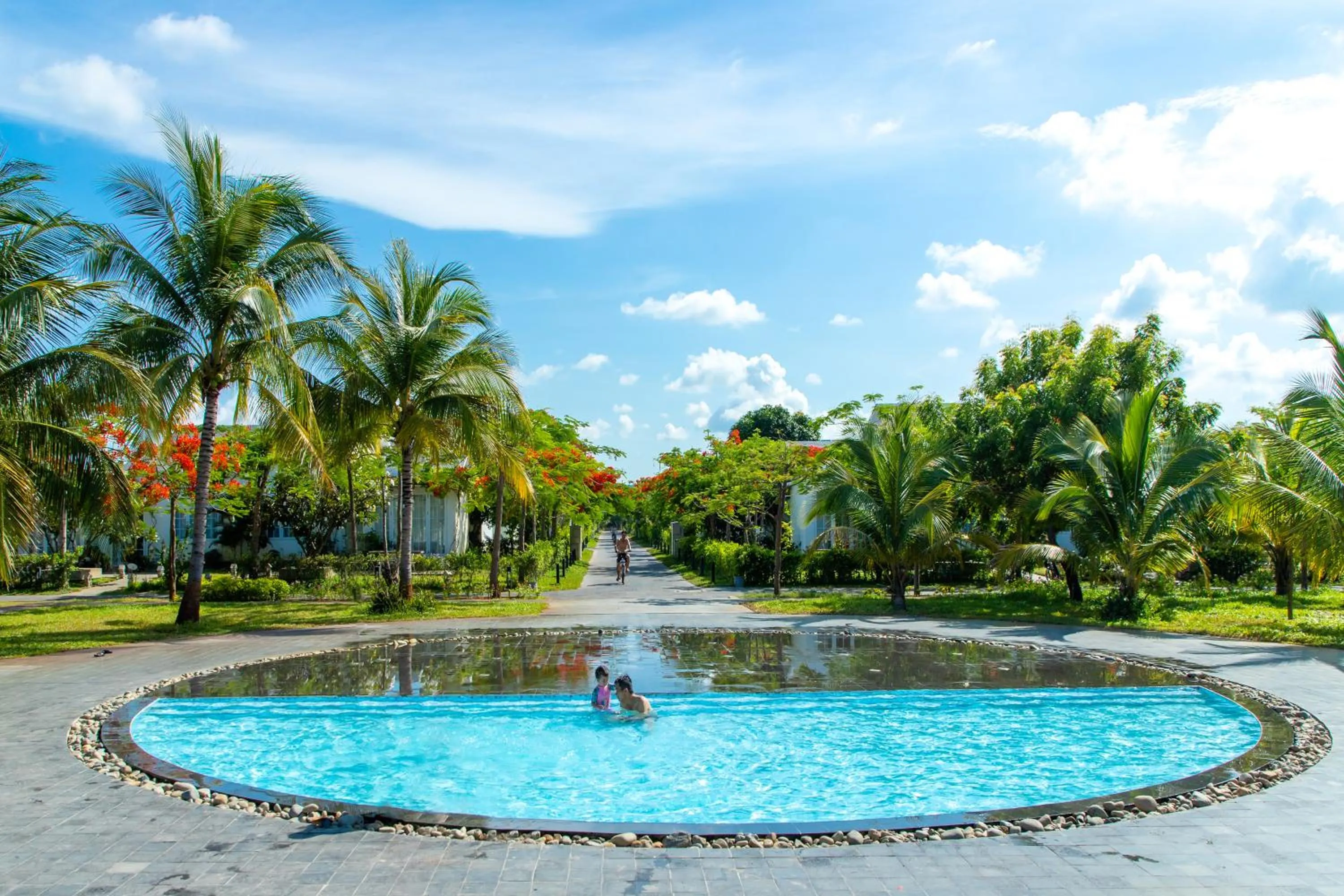 Swimming pool in Perolas Villas Resort - Ke Ga Bay