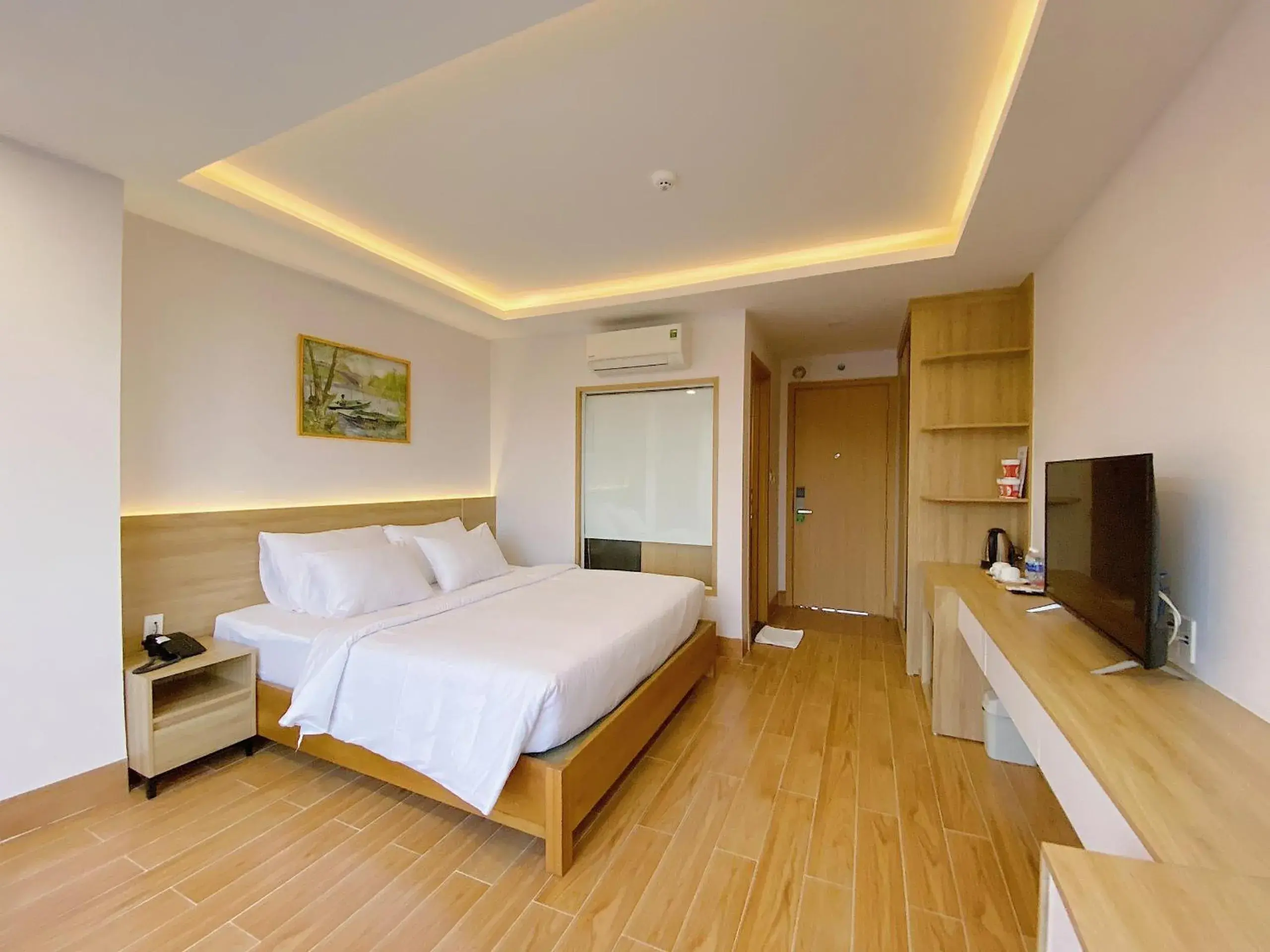 Deluxe Double Room with Balcony in Rosetta Hotel Phu Quoc Deluxe Double Room with Balcony in Rosetta Hotel Phu Quoc