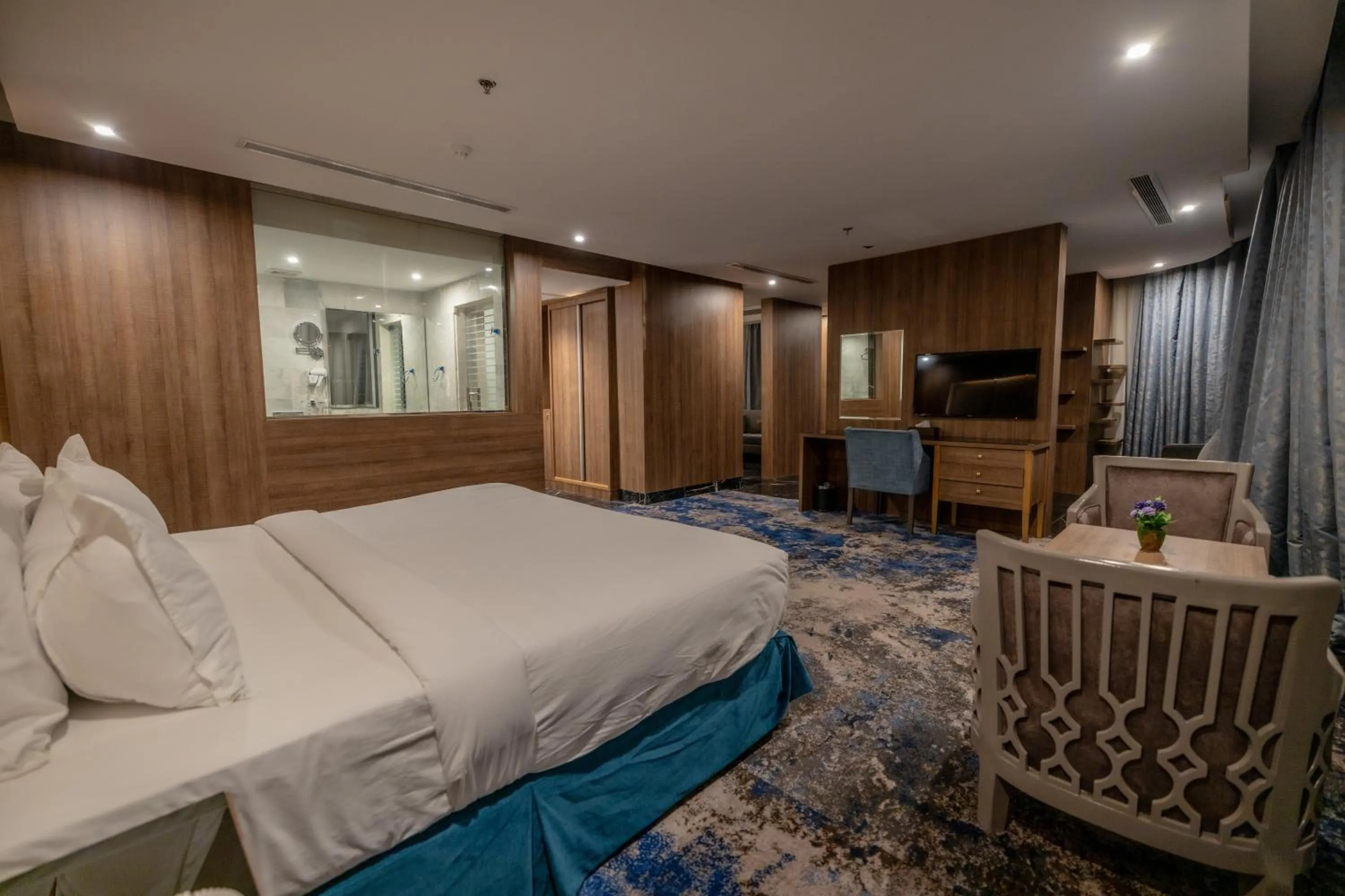 Mora Hotel By Pioneer