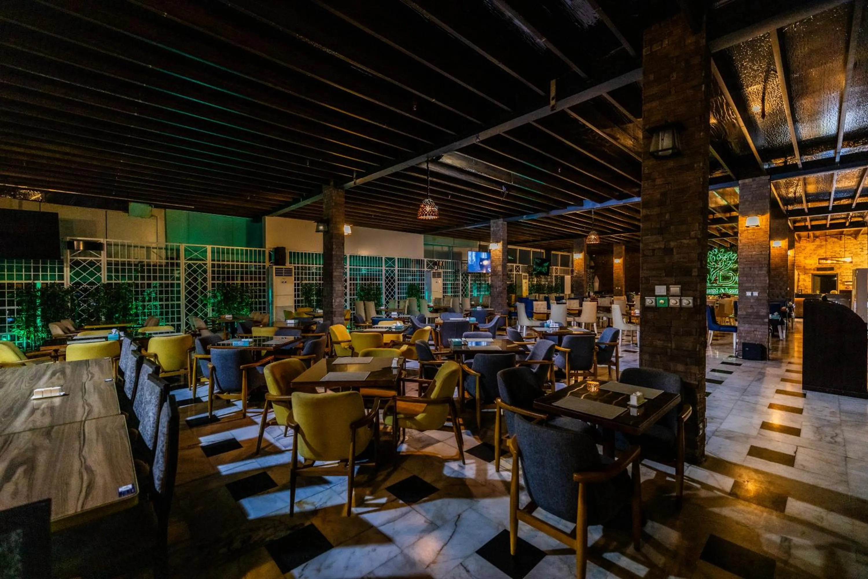 Mora Hotel By Pioneer