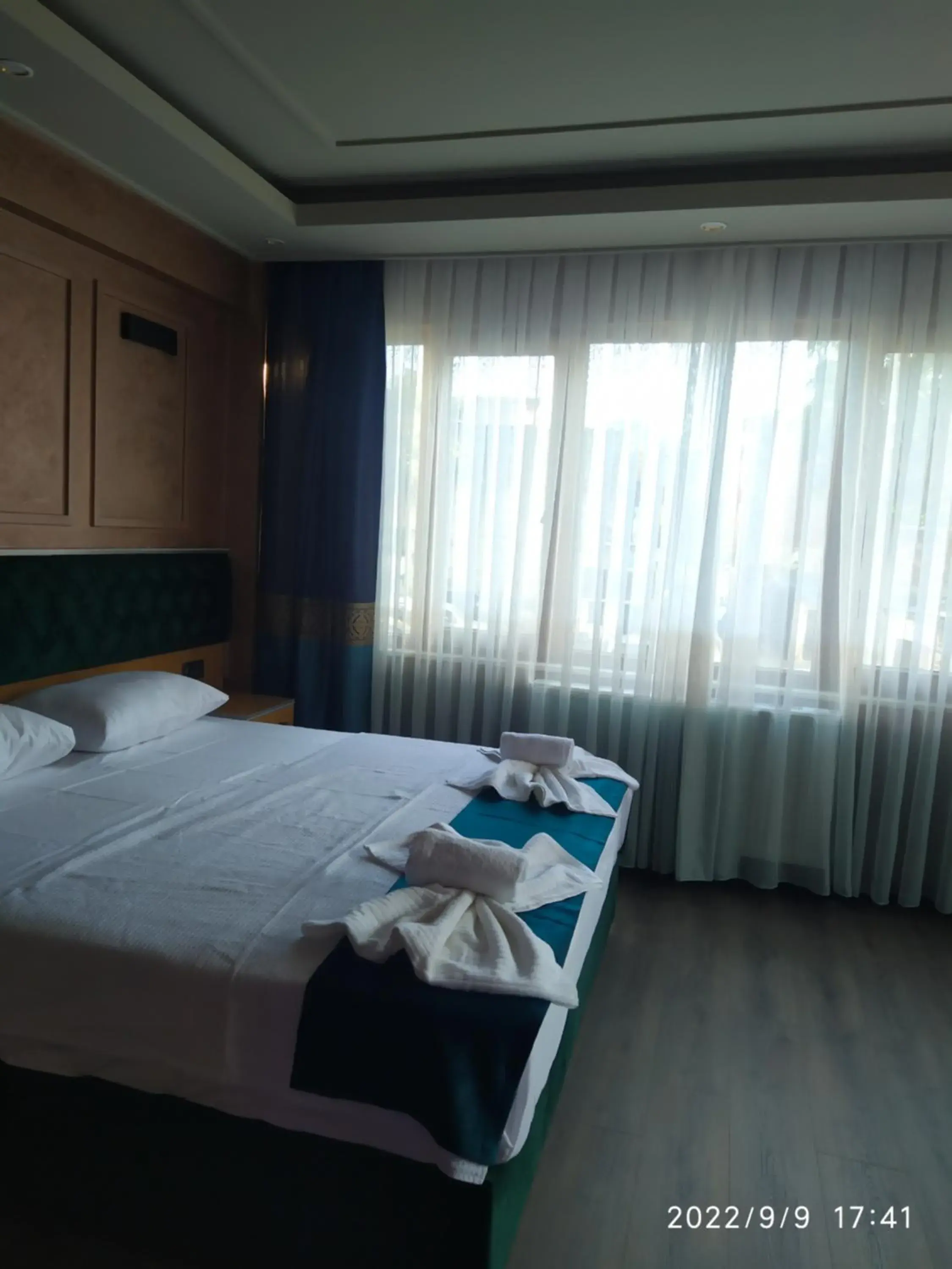 Bed in THE MOSS Hotel Bed in THE MOSS Hotel