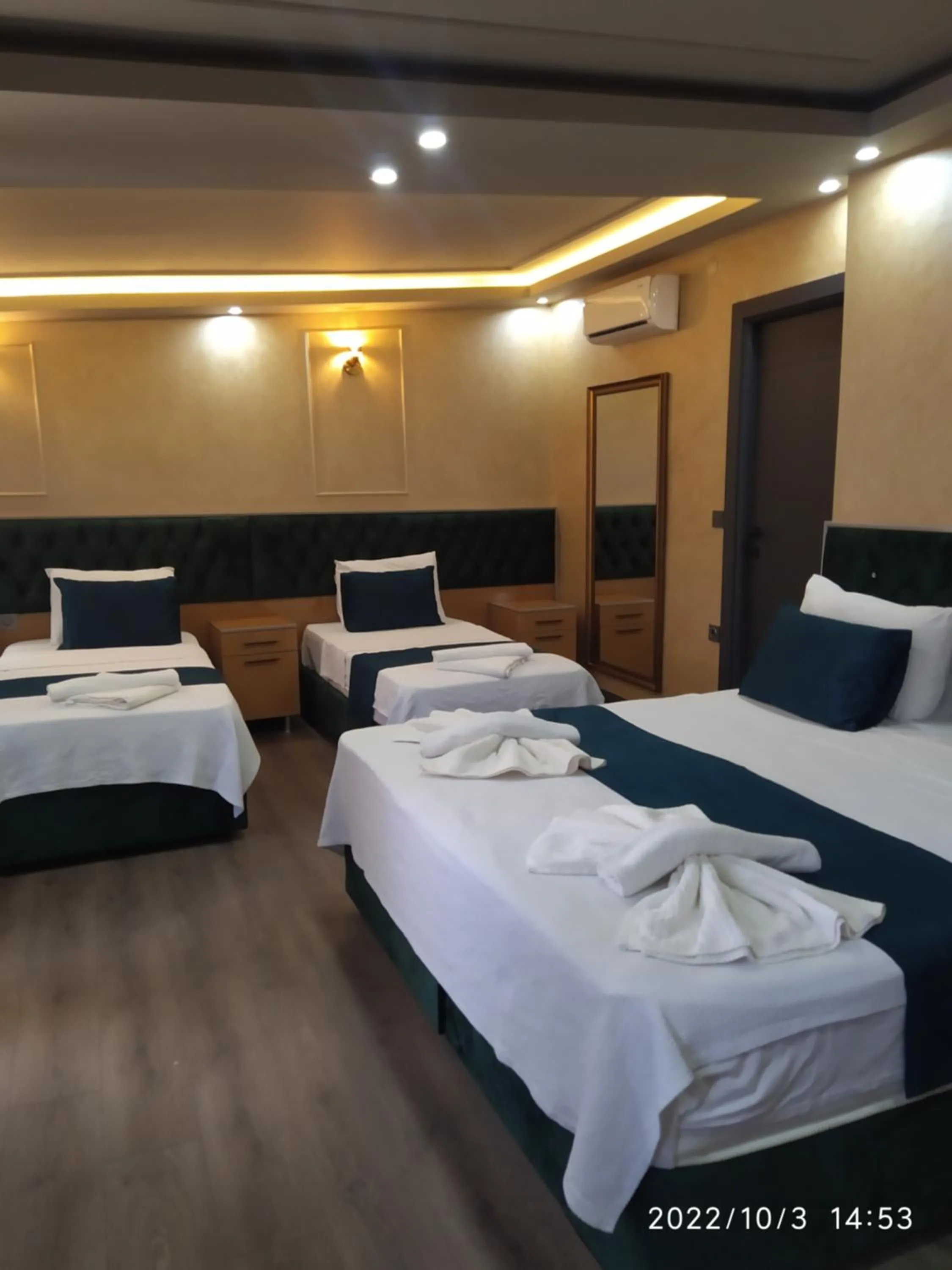 Bed in THE MOSS Hotel