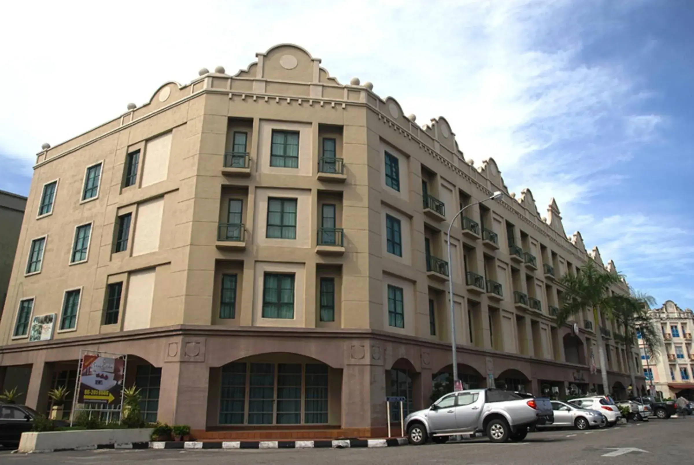 Property building in Hotel Seri Costa Property building in Hotel Seri Costa