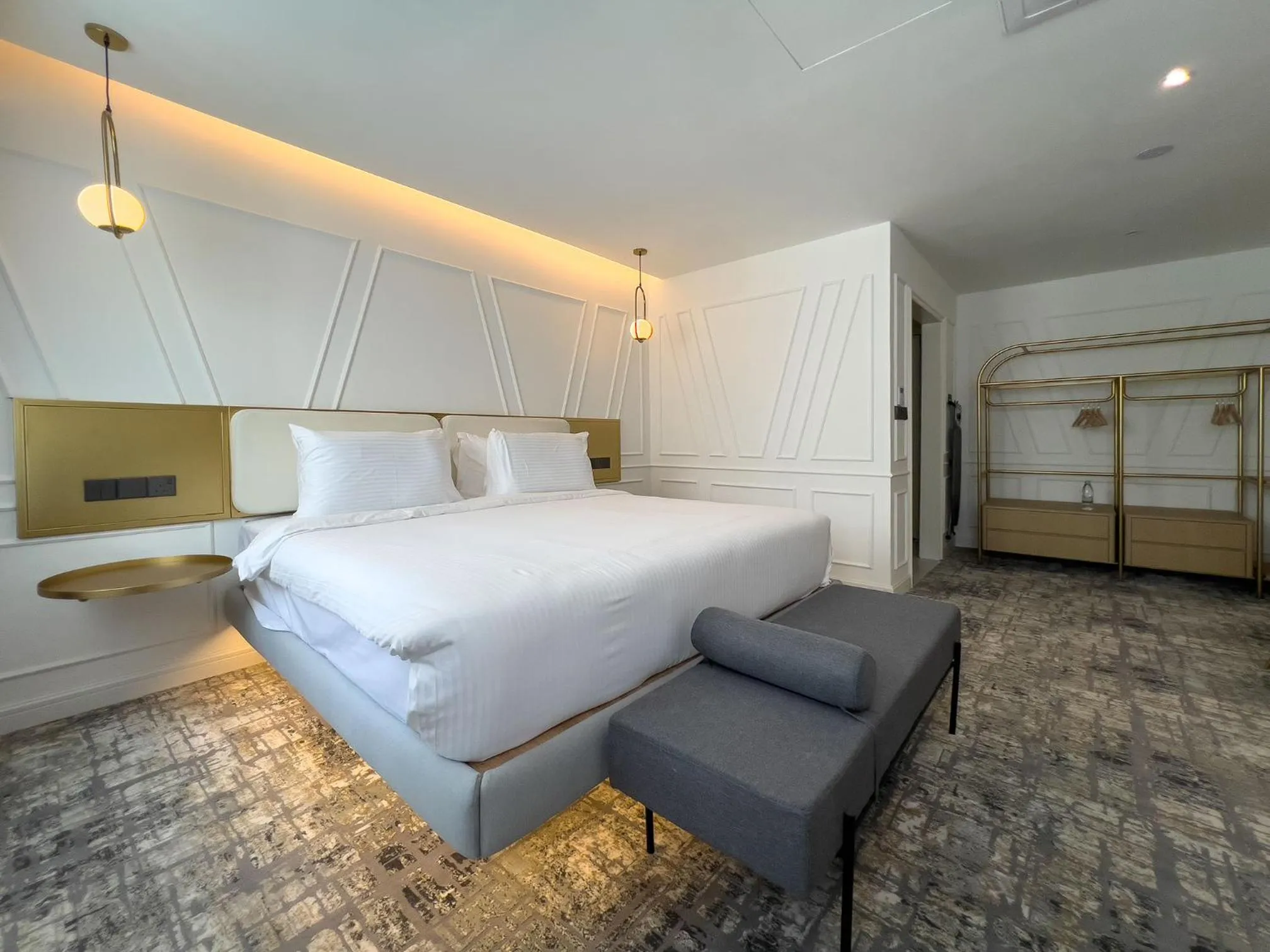 Bed in Hotel Seri Costa