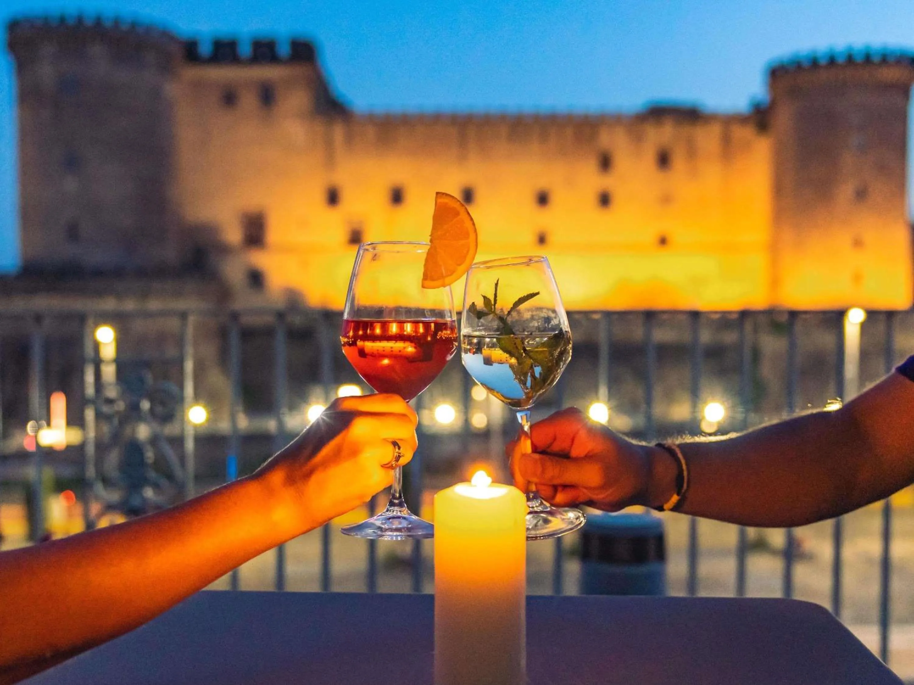 Lounge or bar in Mercure Napoli Centro Angioino