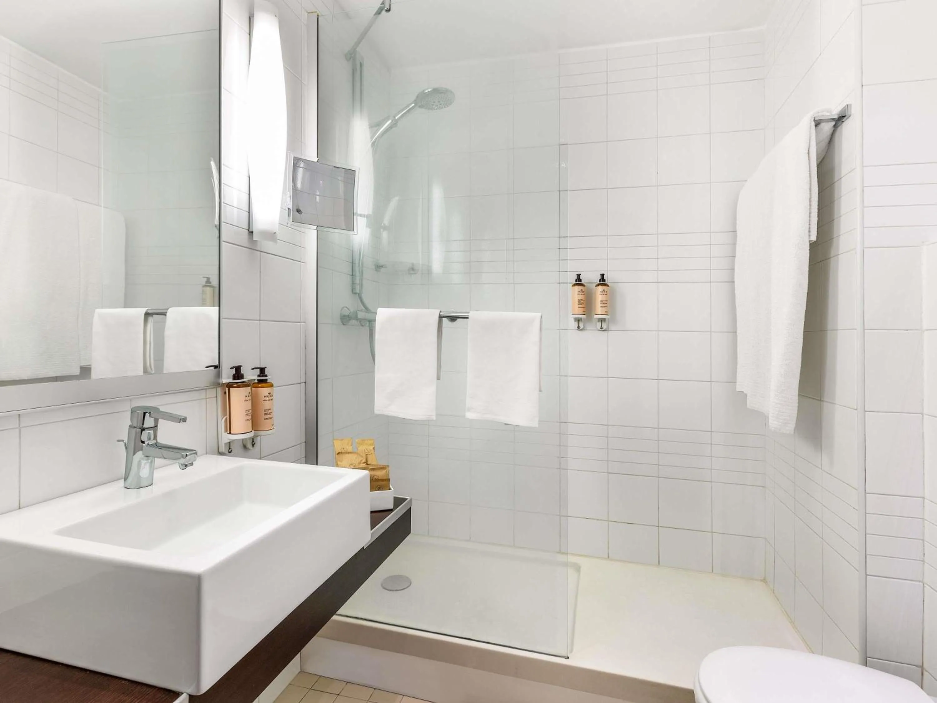 Bedroom in Mercure Napoli Centro Angioino