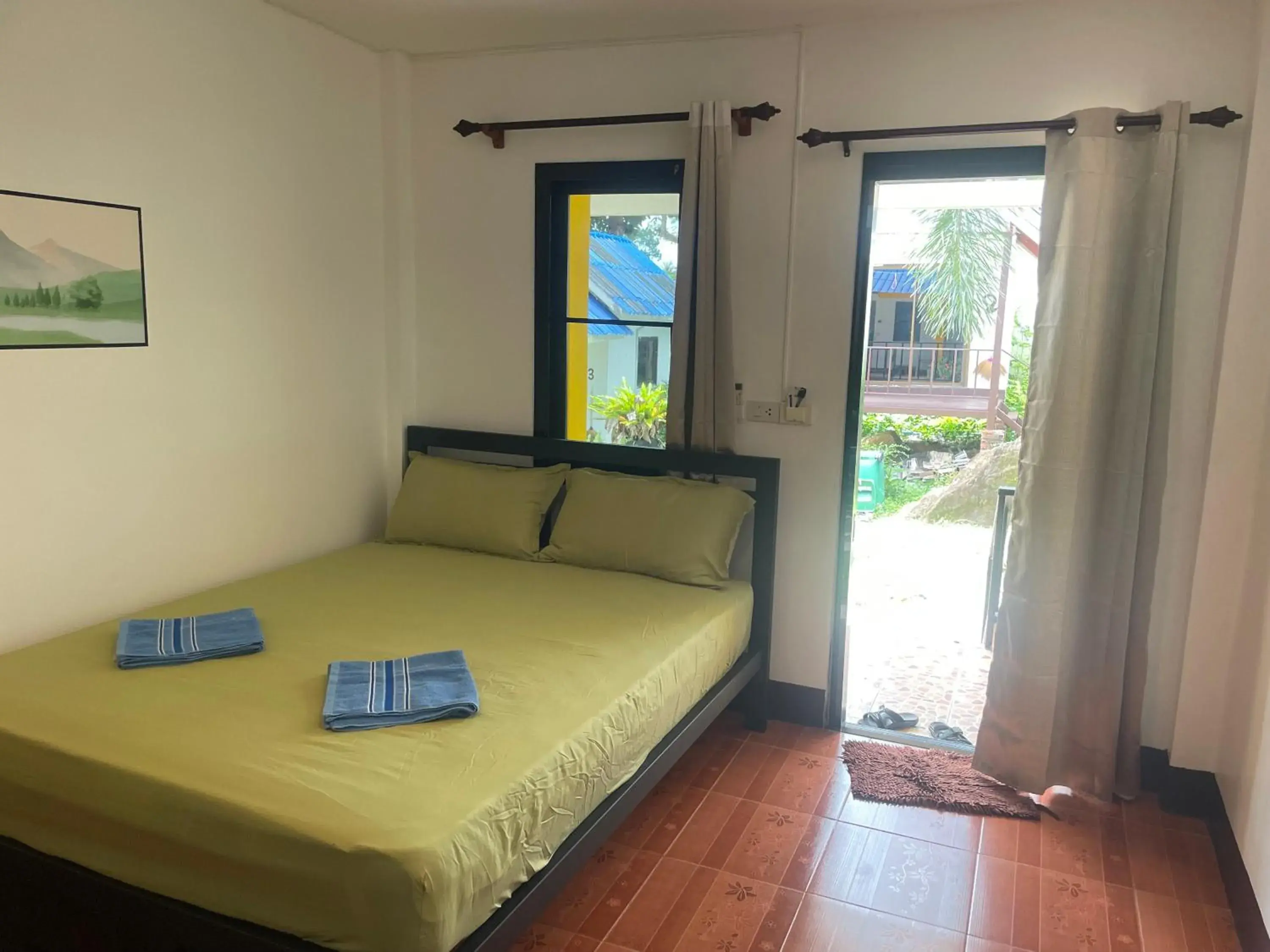 Double Room in Lonely Beach Pool Resort Double Room in Lonely Beach Pool Resort