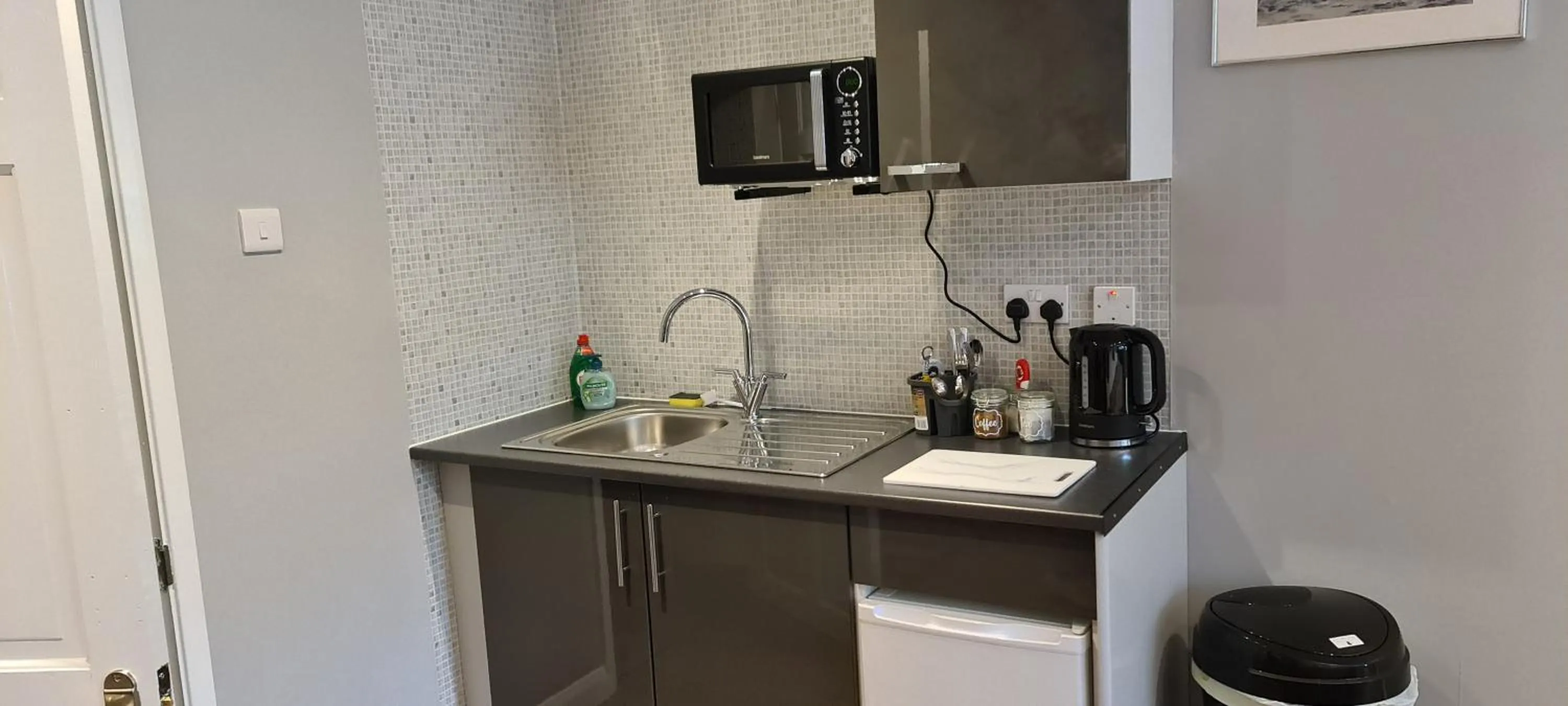 Kitchen or kitchenette in The Golf Studio Woodhall Spa