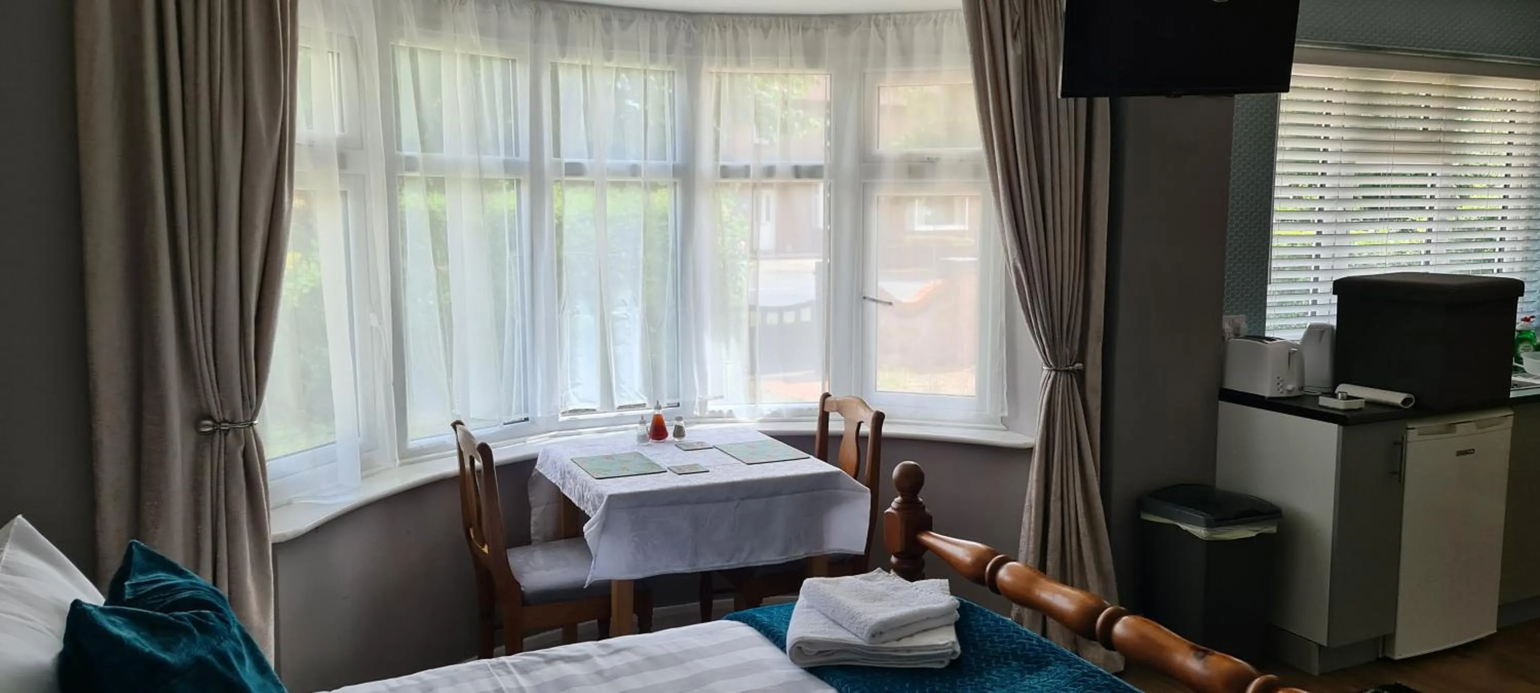 Dining area in The Golf Studio Woodhall Spa