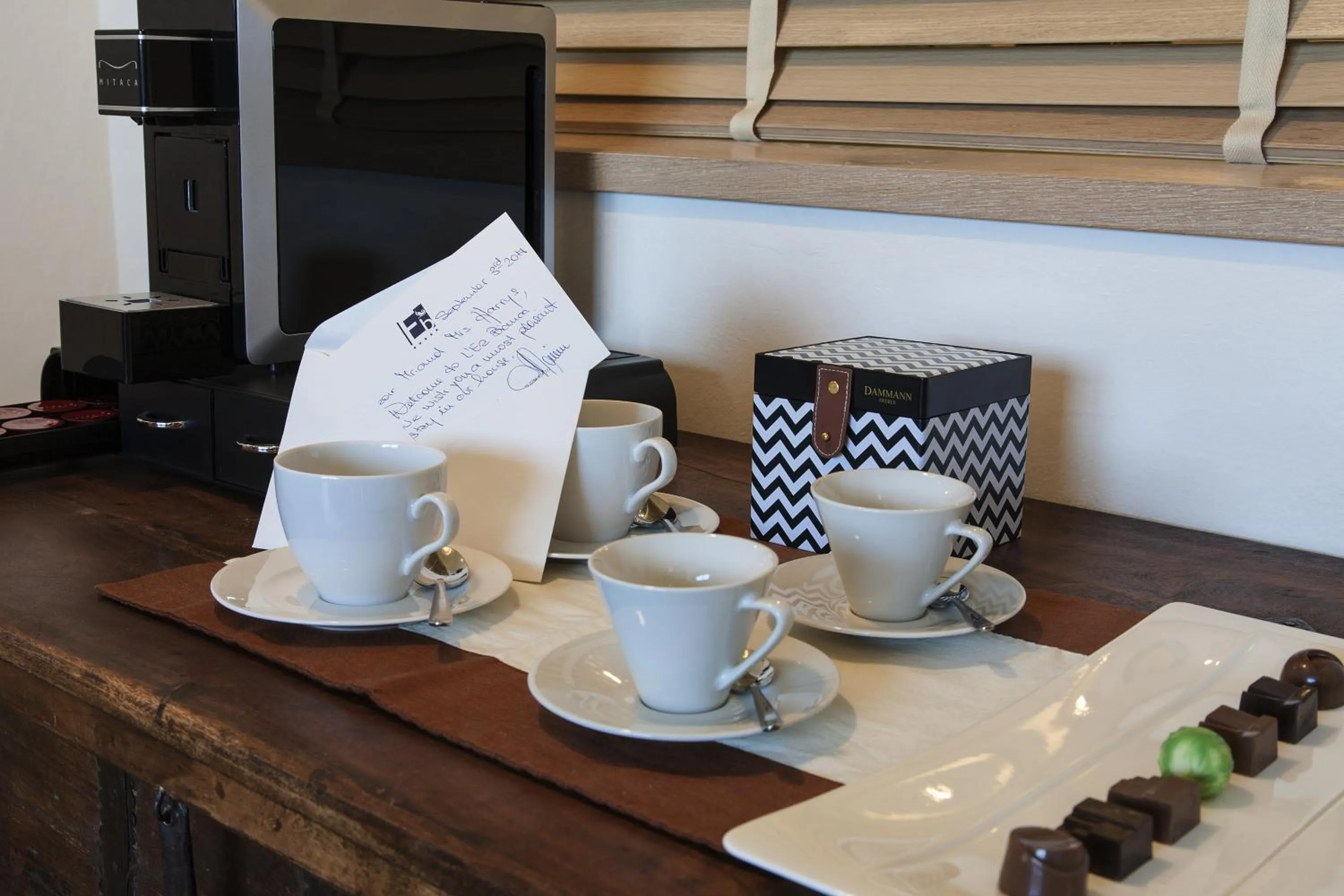 Coffee/tea facilities in L'Ea Bianca Luxury Resort