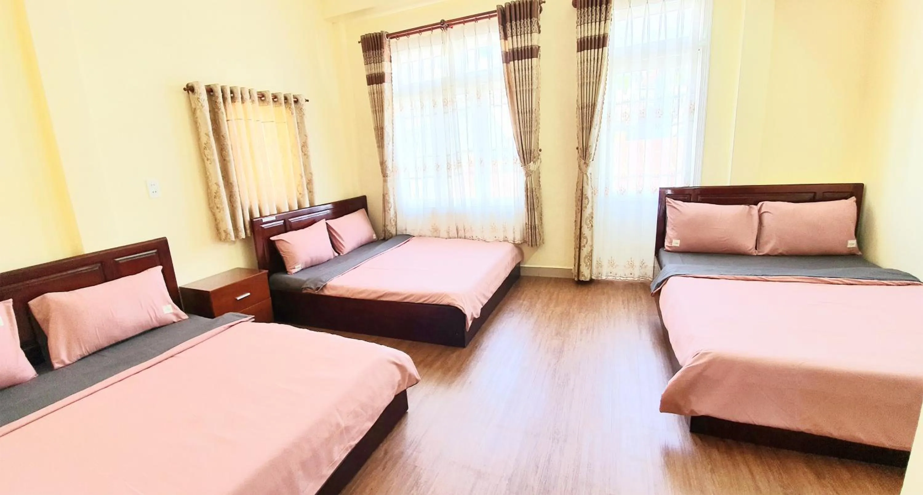 Photo of the whole room, Bed in Thanh Thao Dalat Hotel