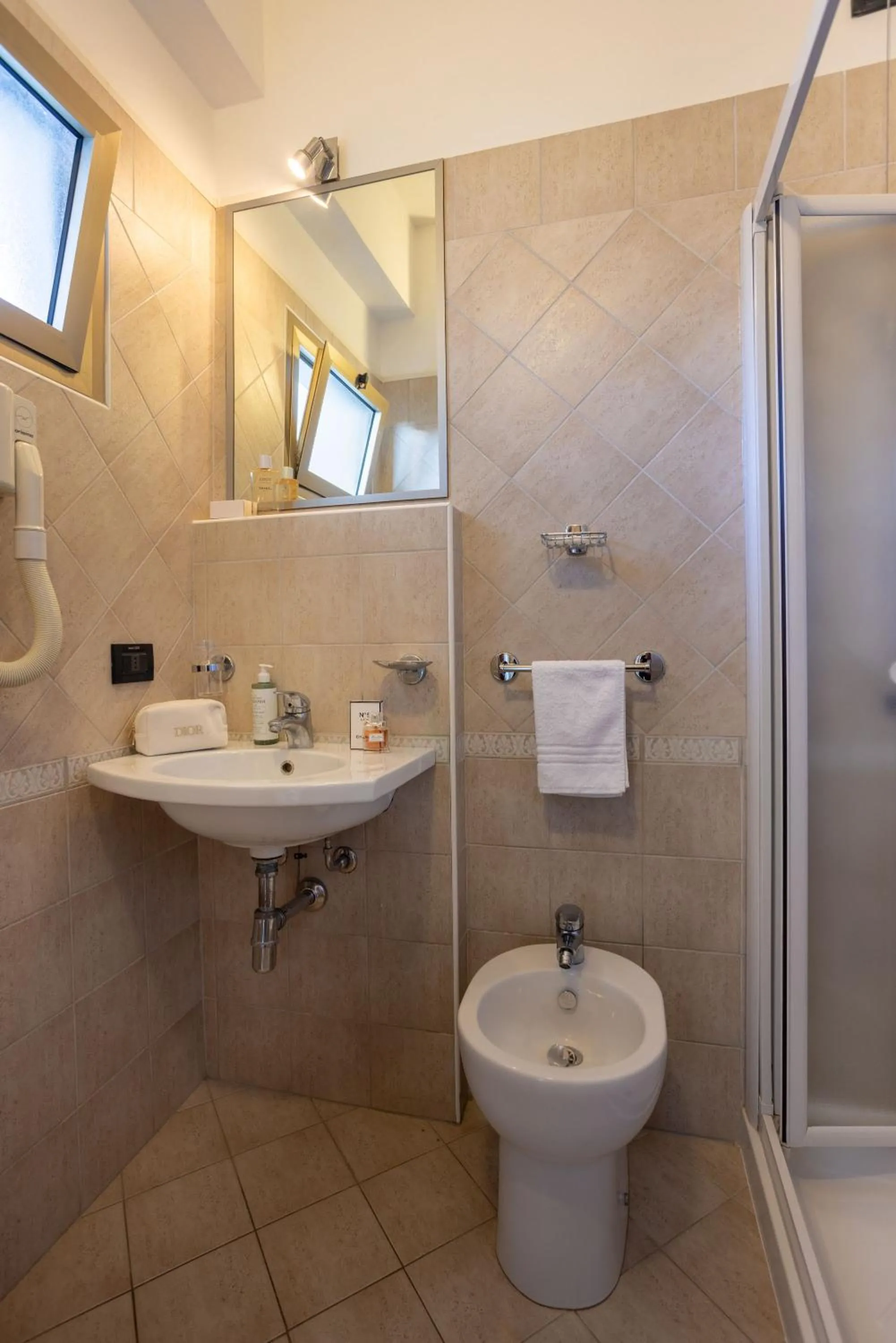 Bathroom in Hotel Zeus