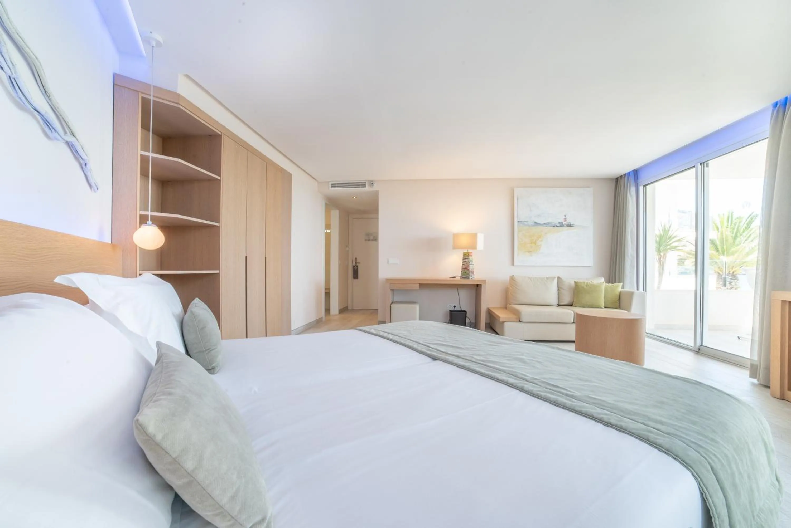 Bed in Melbeach Hotel & Spa - Adults Only