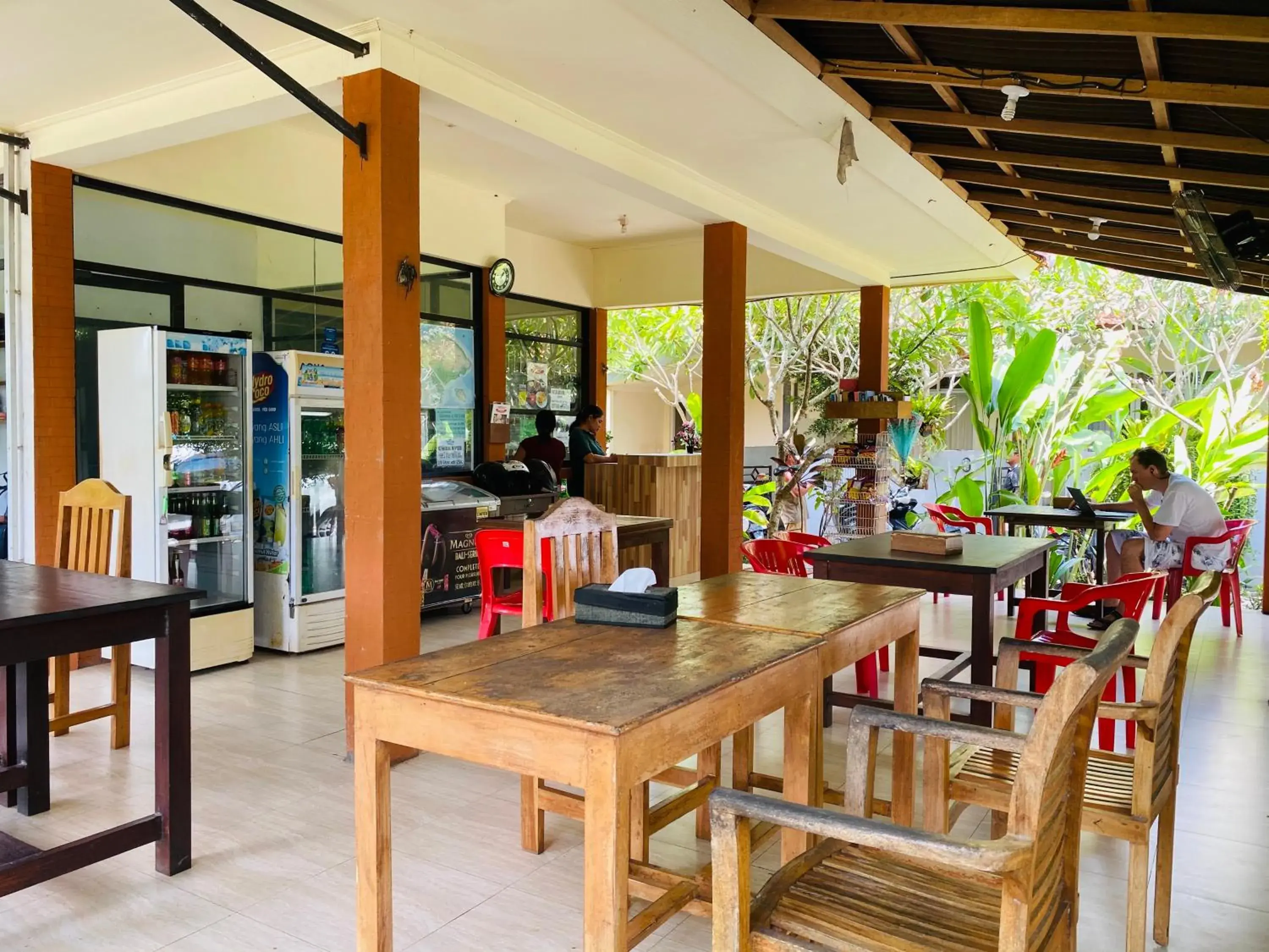 Restaurant/places to eat in Pandawa Beach Homestay Restaurant/places to eat in Pandawa Beach Homestay