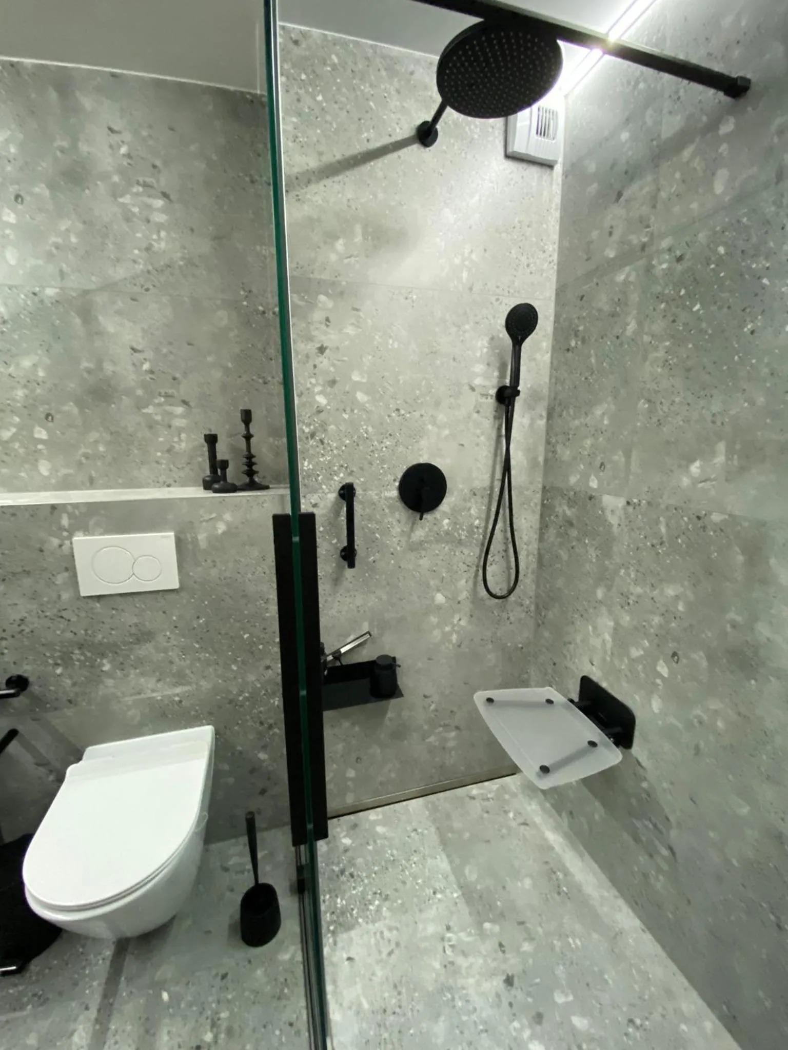 Bathroom in Boosko Me 2