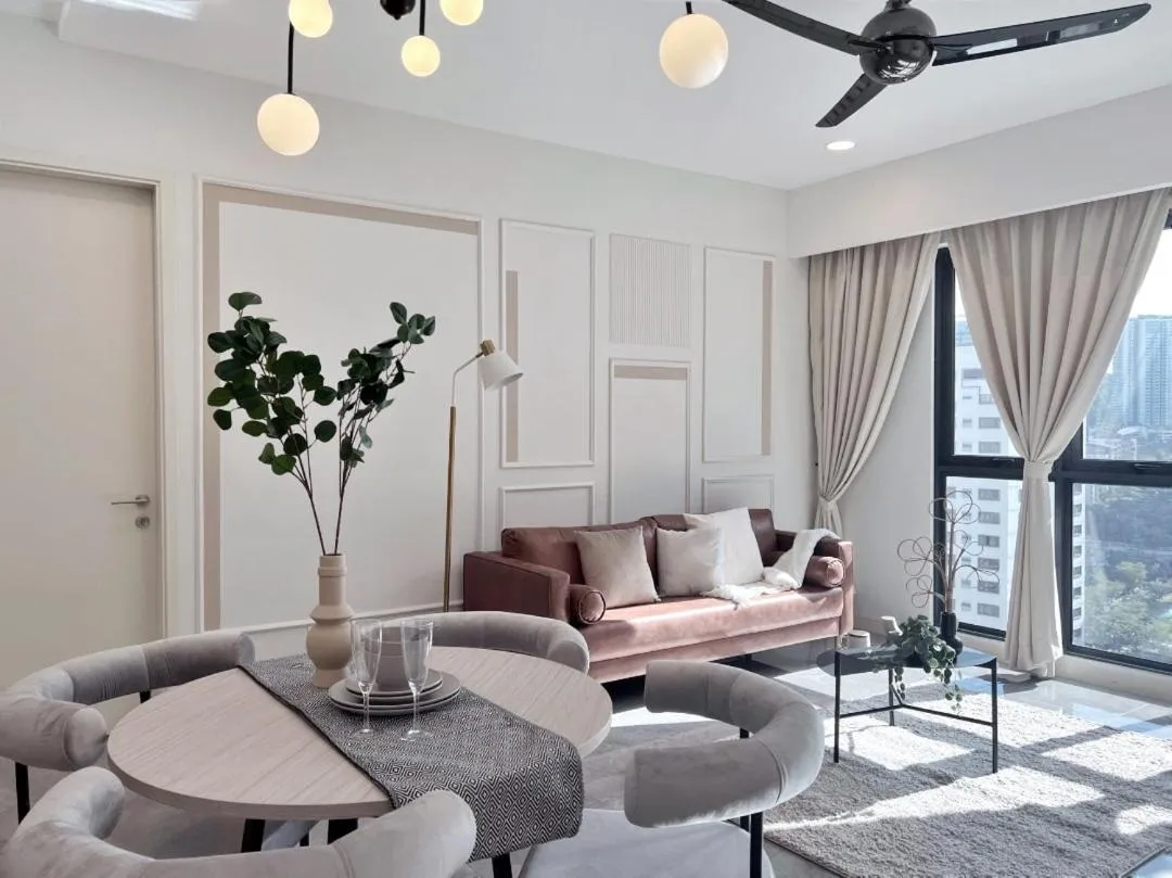 The Ooak Suites and Residence@ Kiara 163