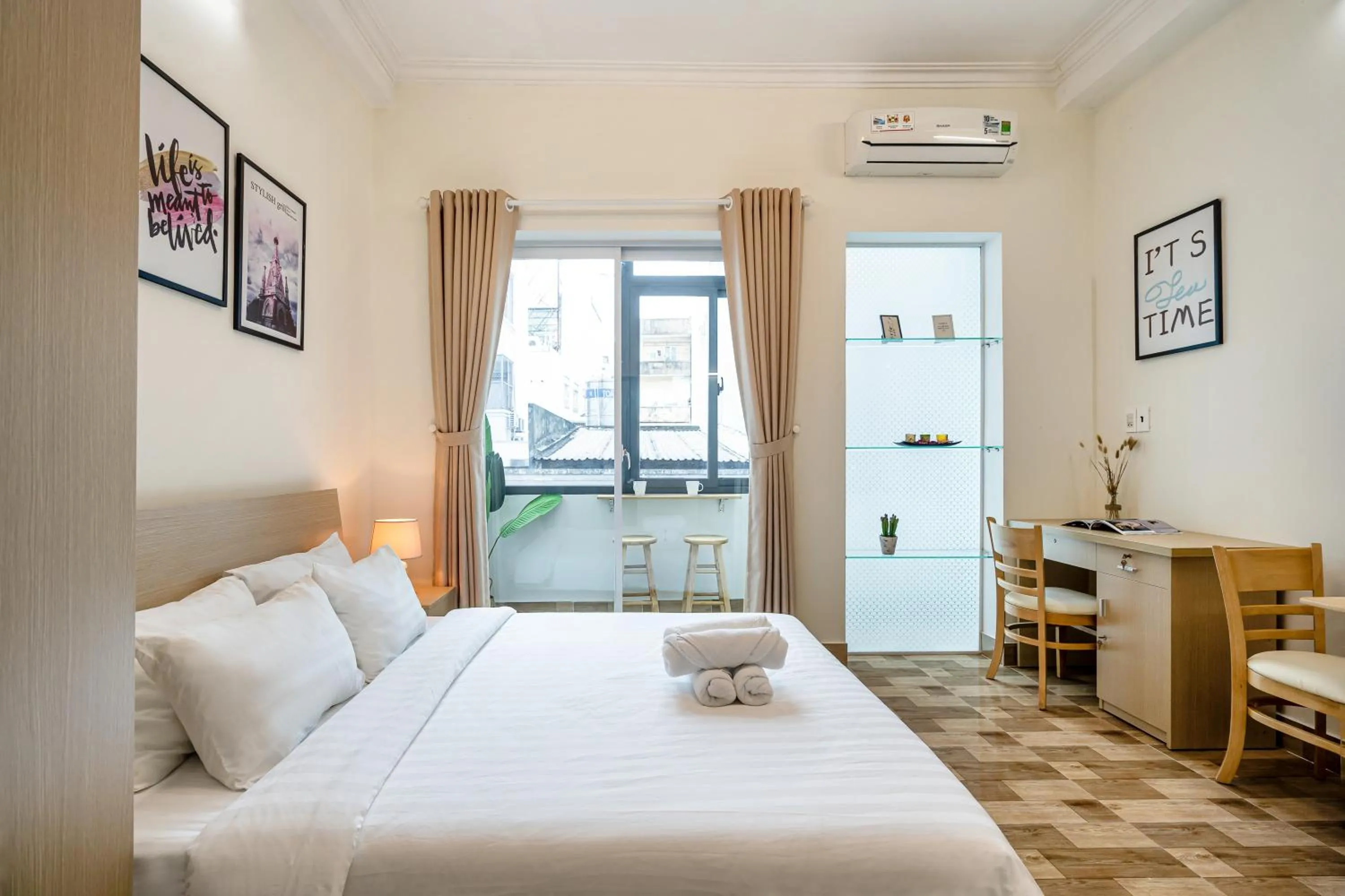 Photo of the whole room, Bed in We Home Nguyen Trai