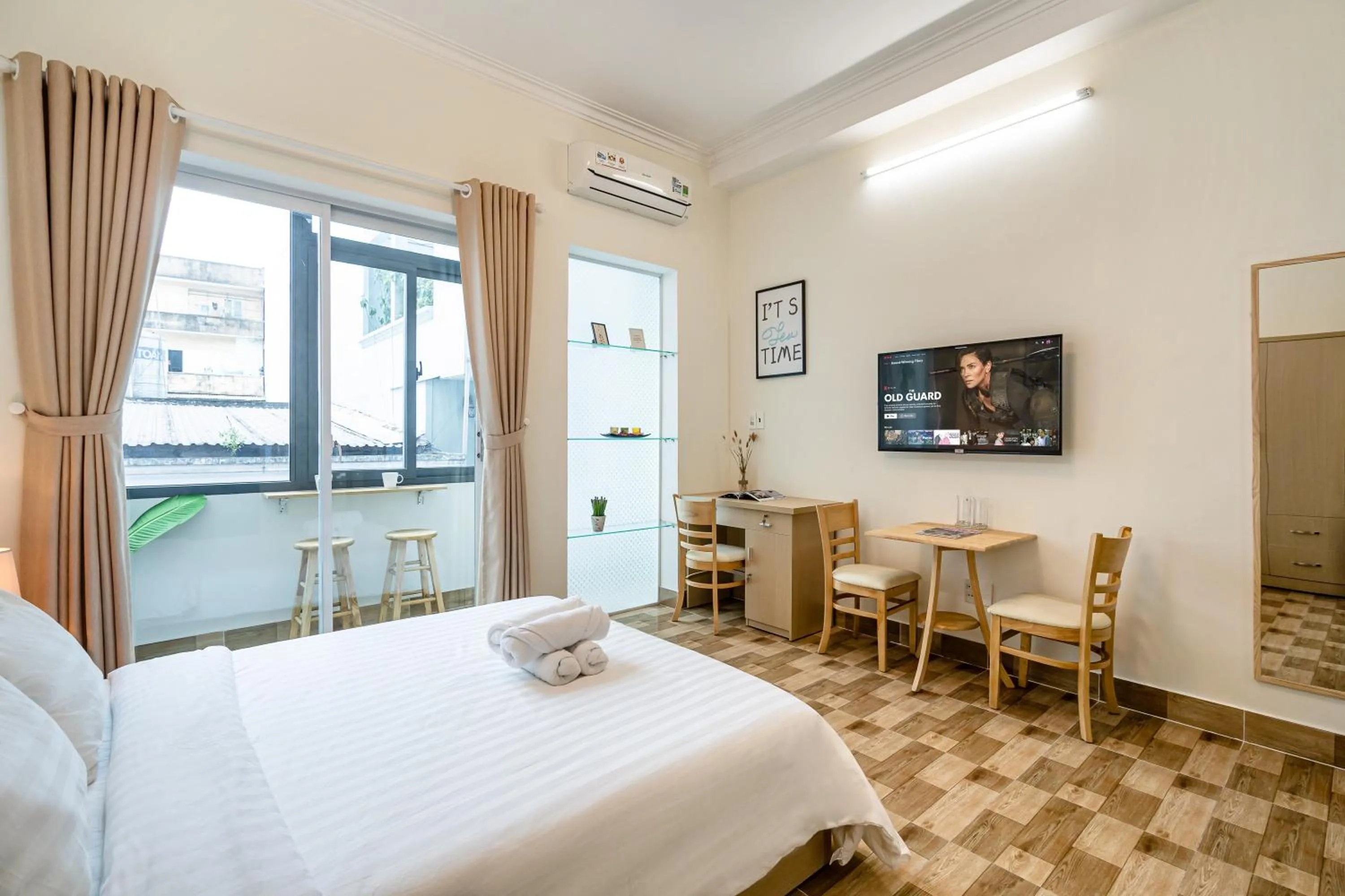 Photo of the whole room, Bed in We Home Nguyen Trai