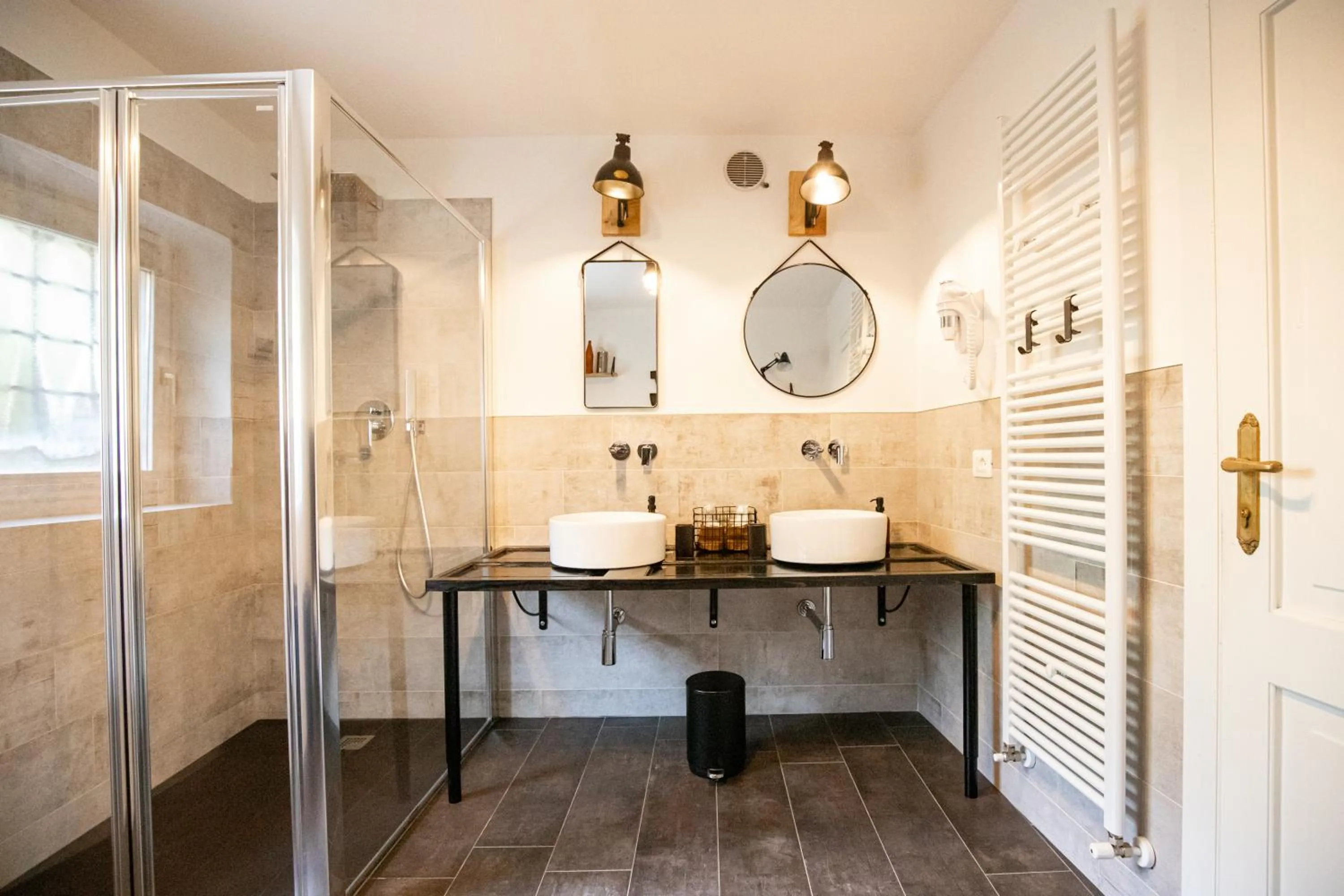 Shower in Agriturismo Maison 1933