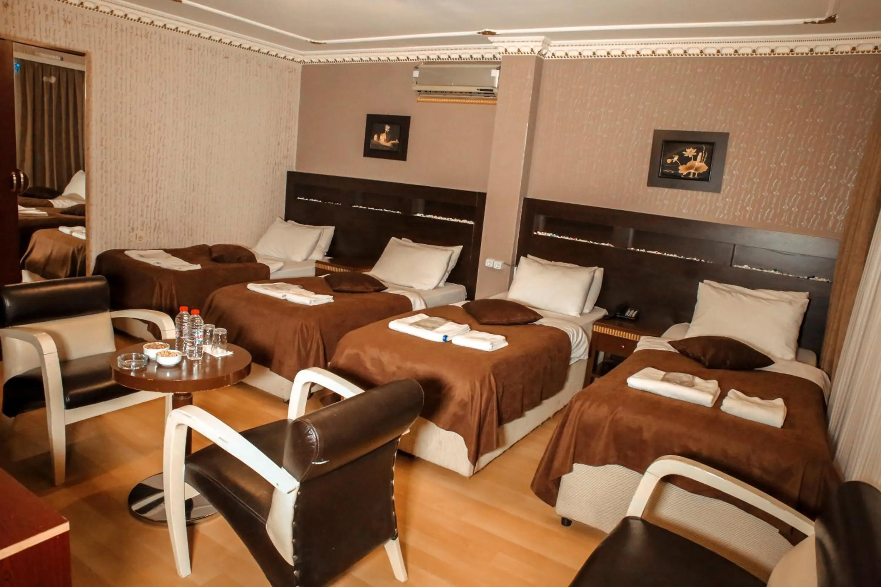 Photo of the whole room in Letter Hotel