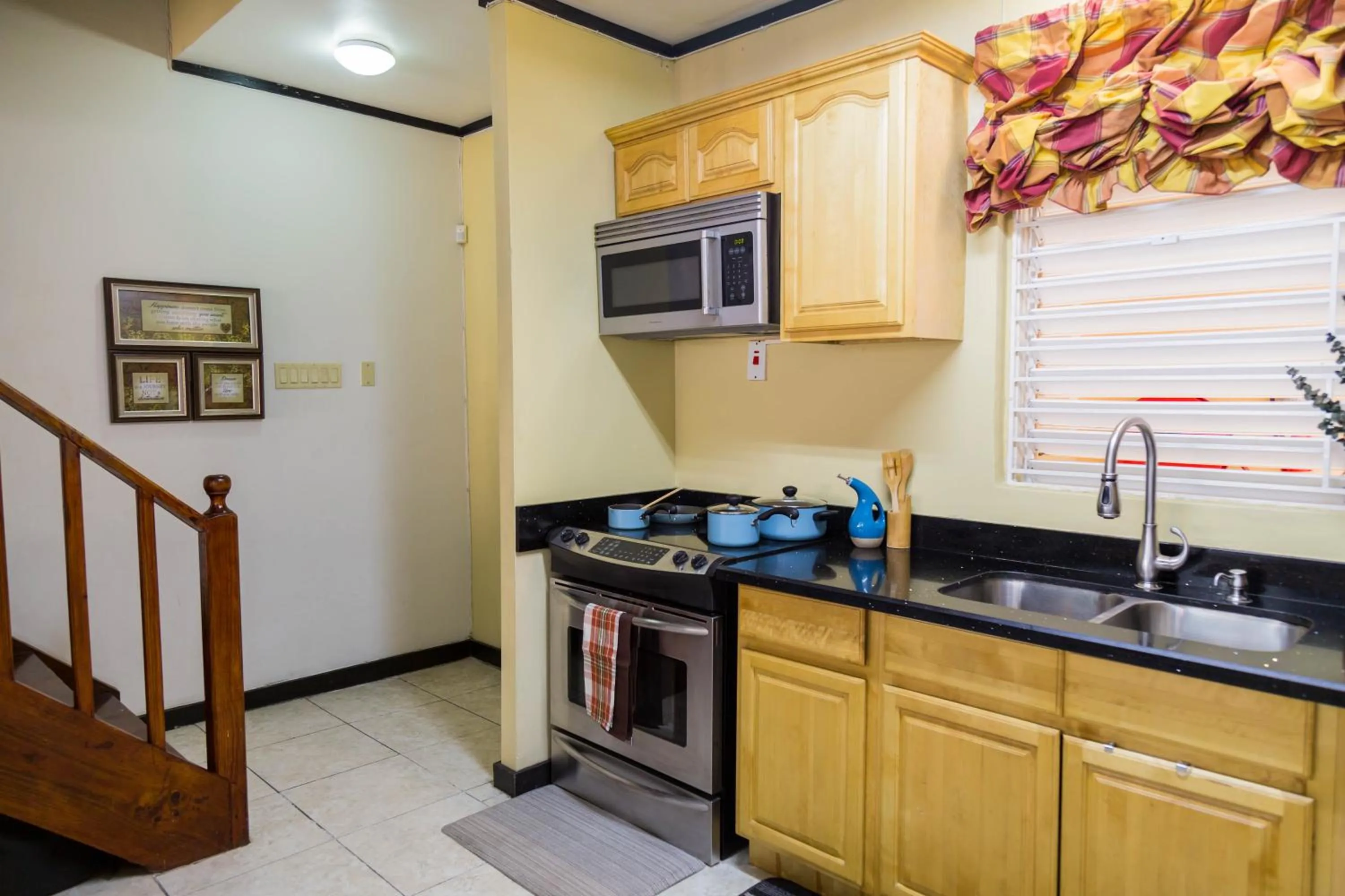 Kitchen or kitchenette in Sweet Kensville @ New Kingston