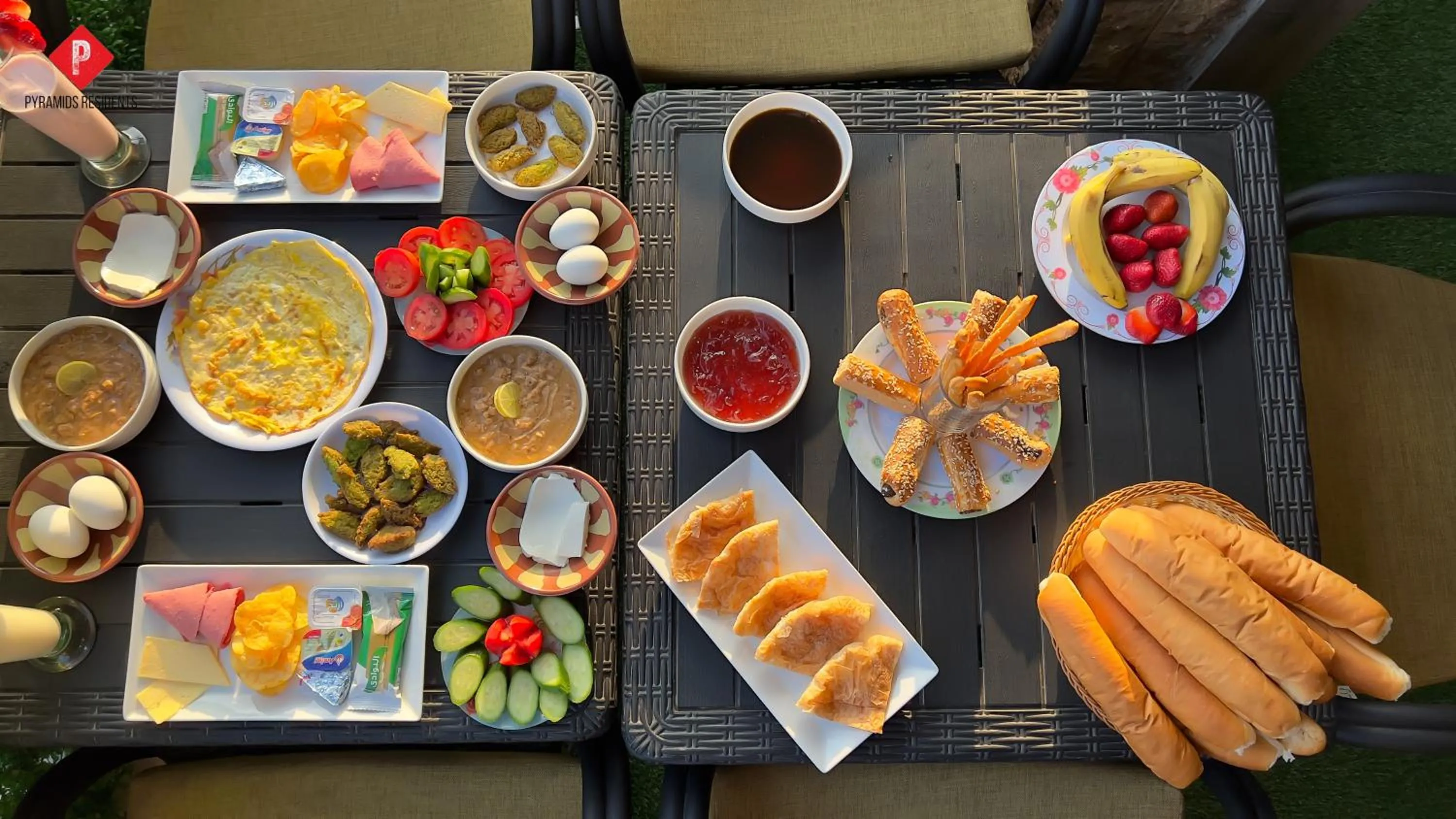 Breakfast in Pyramids View Guest House