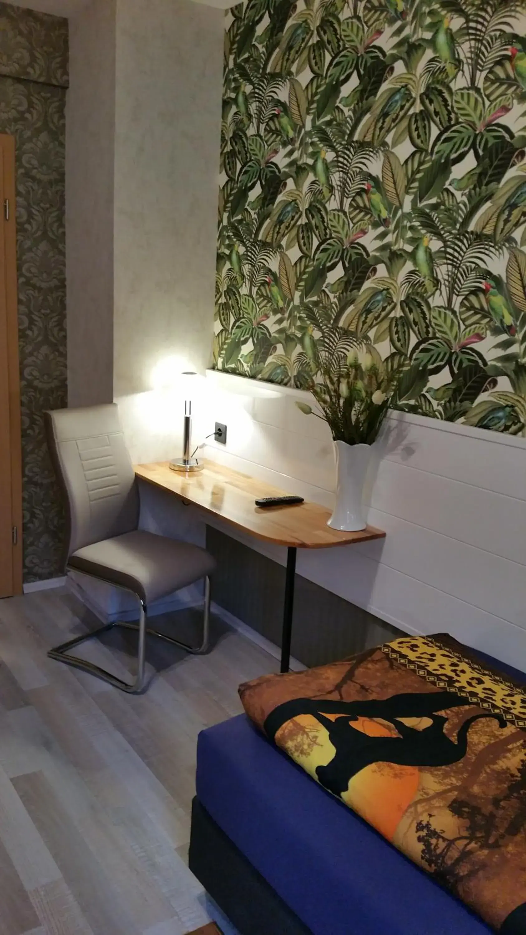 Single Room with Private Bathroom in Waldhotel Lemberg Single Room with Private Bathroom in Waldhotel Lemberg