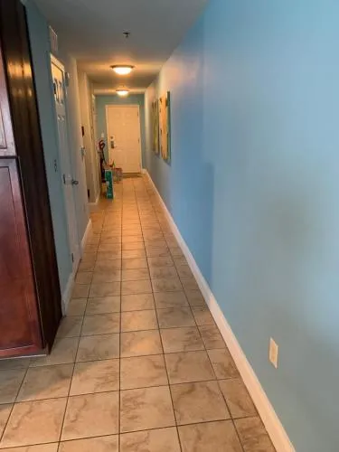 1717 Laketown Wharf 1 King Bedroom, 2 Bath