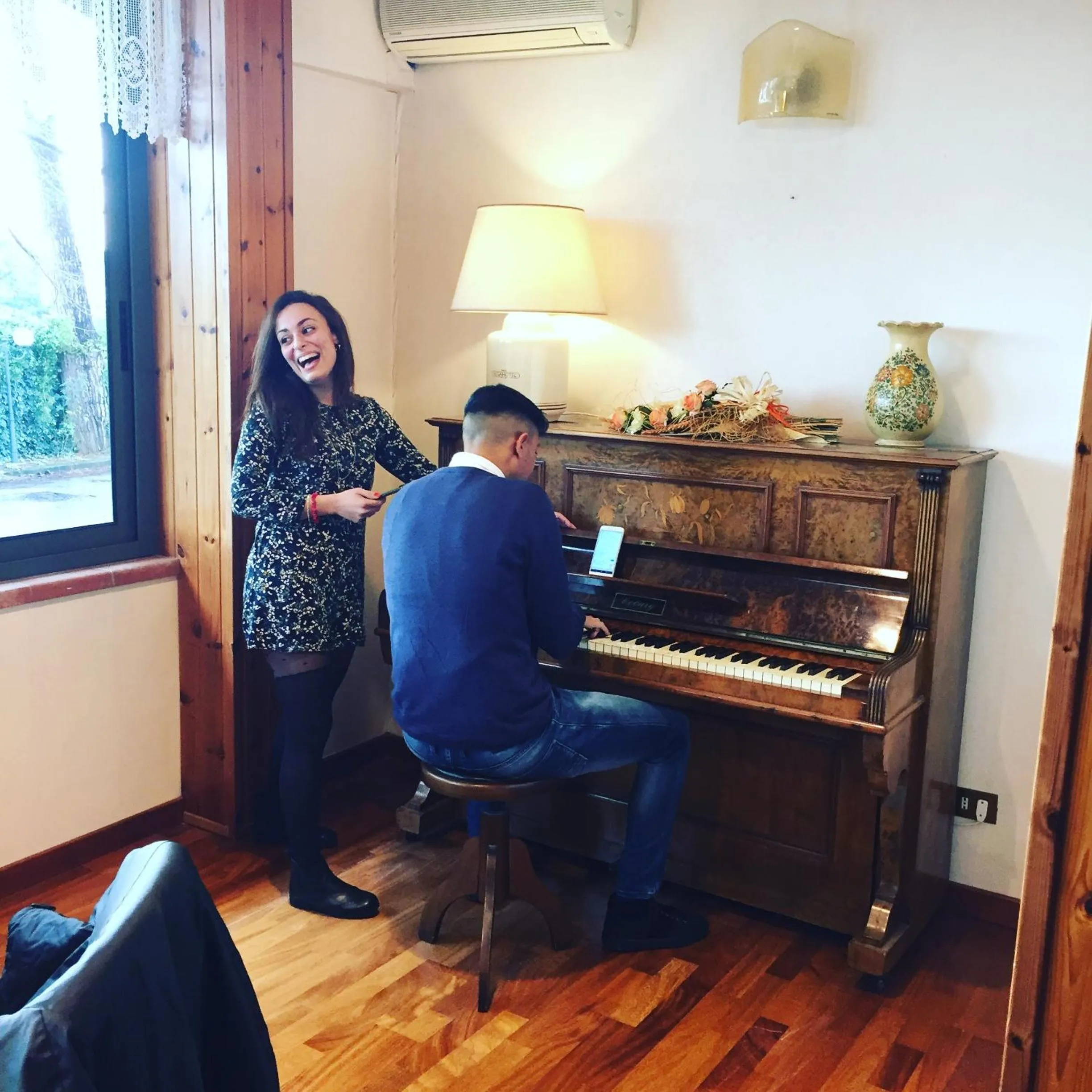 Communal lounge/ TV room in Hotel Vega Perugia