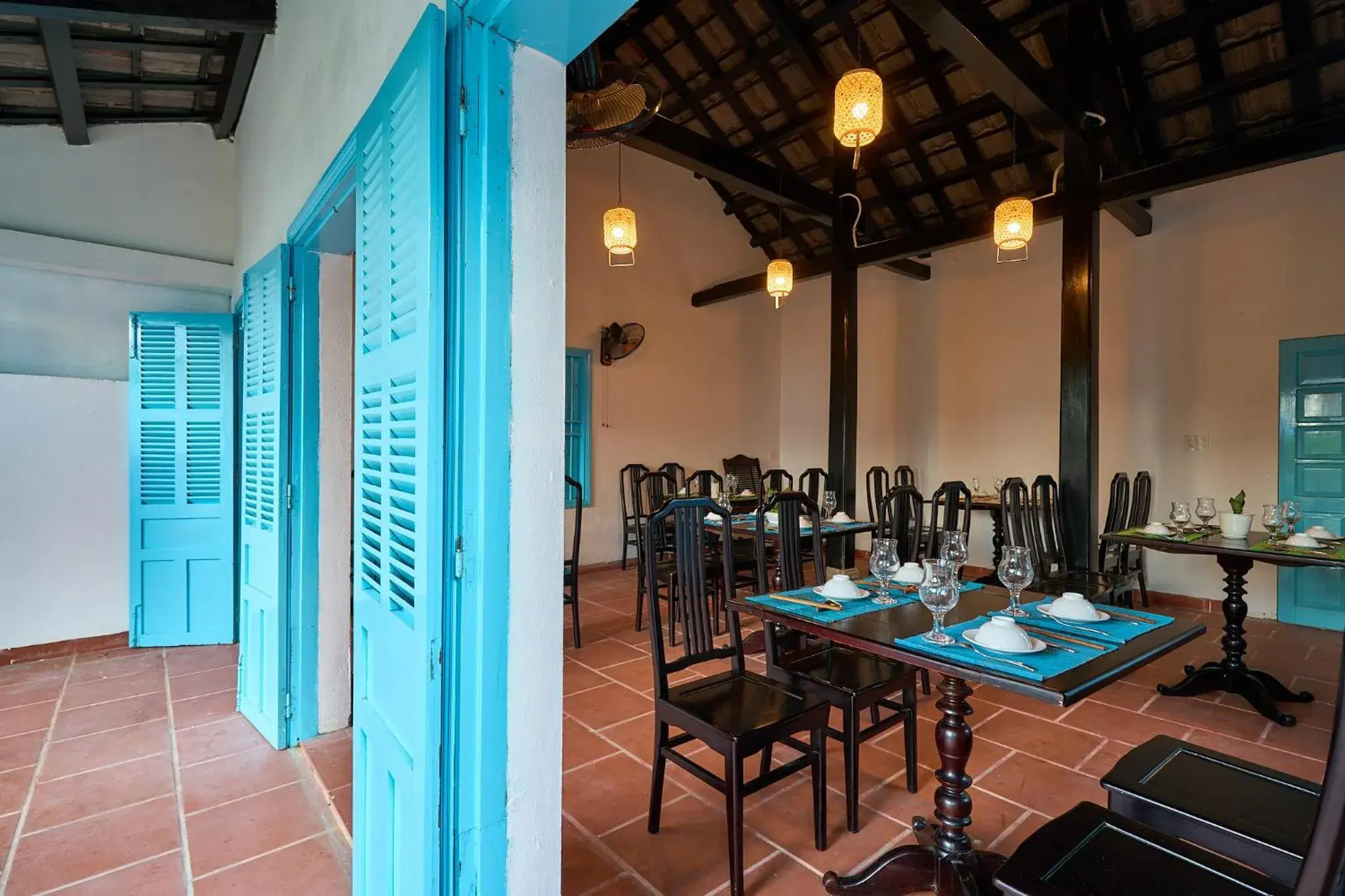 Restaurant/places to eat in Hoi An Legend Charm Boutique Hoi An Hotel Restaurant/places to eat in Hoi An Legend Charm Boutique Hoi An Hotel