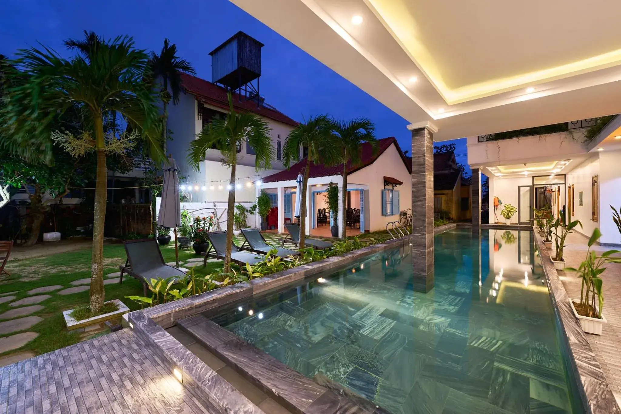 Property building in Hoi An Legend Charm Boutique Hoi An Hotel Property building in Hoi An Legend Charm Boutique Hoi An Hotel