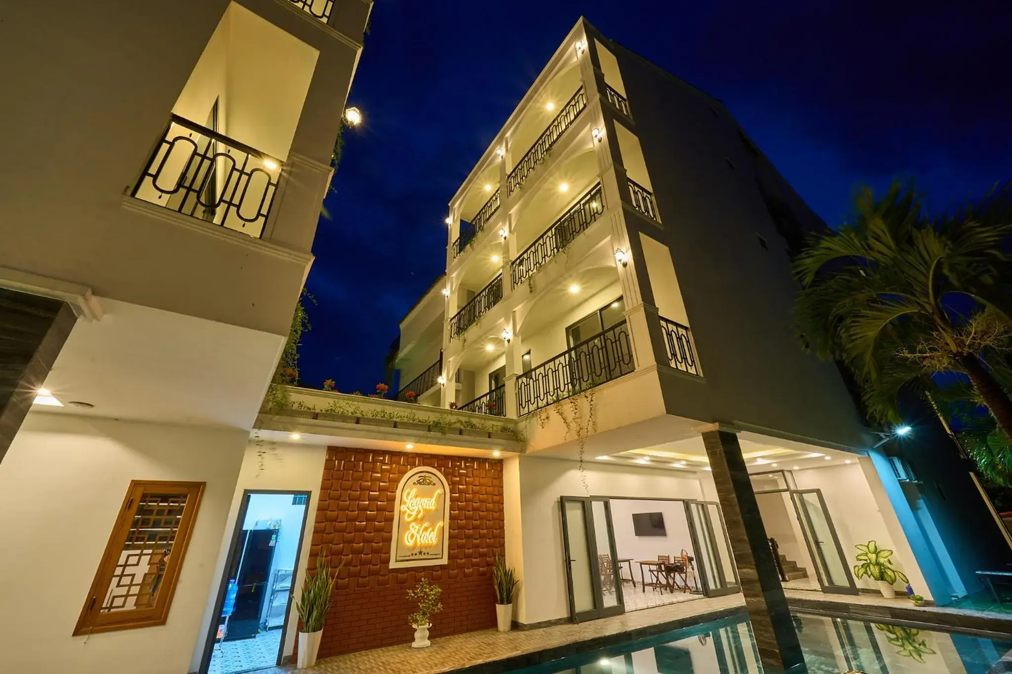 Property building in Hoi An Legend Charm Boutique Hoi An Hotel Property building in Hoi An Legend Charm Boutique Hoi An Hotel