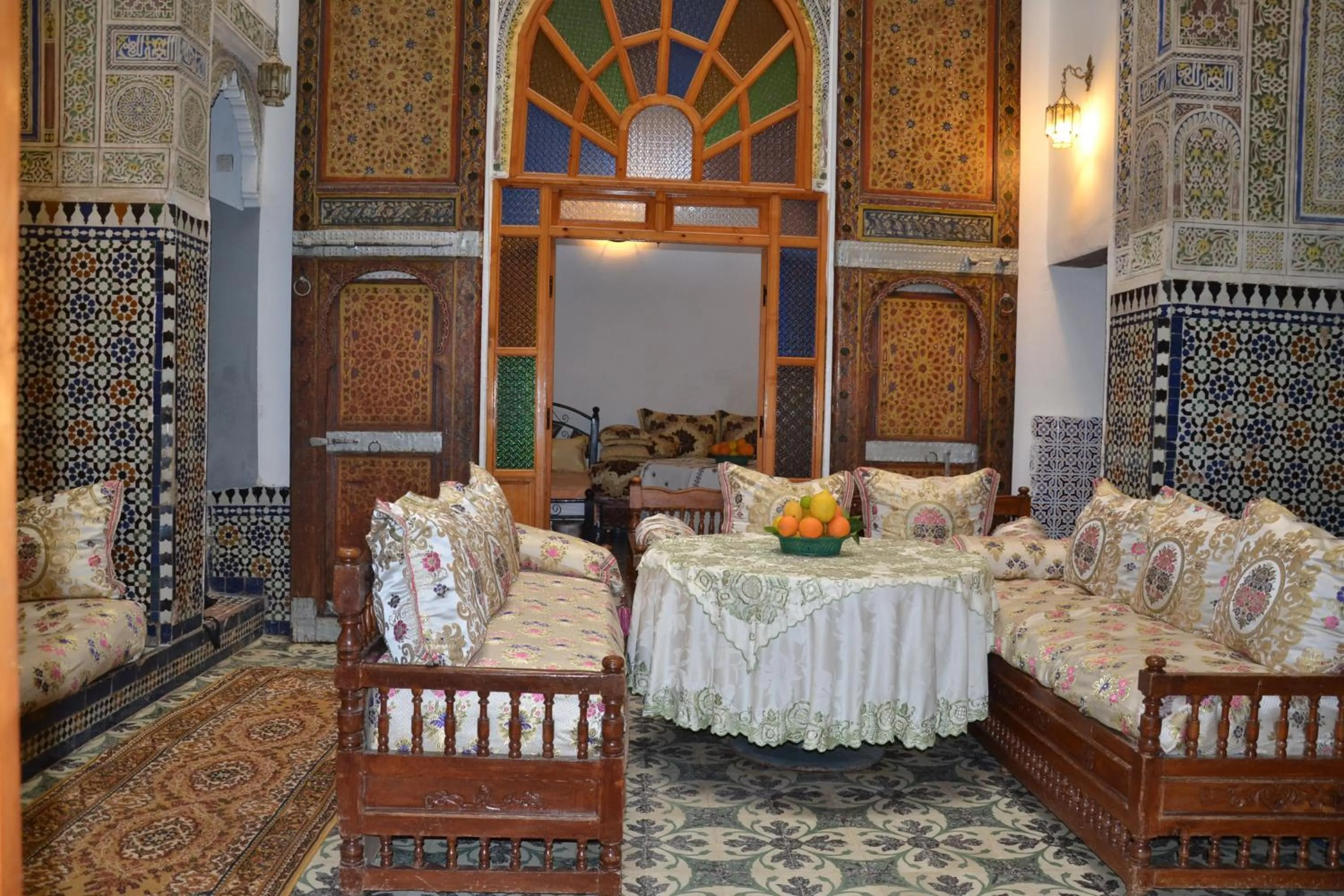 Riad asmae moustakim